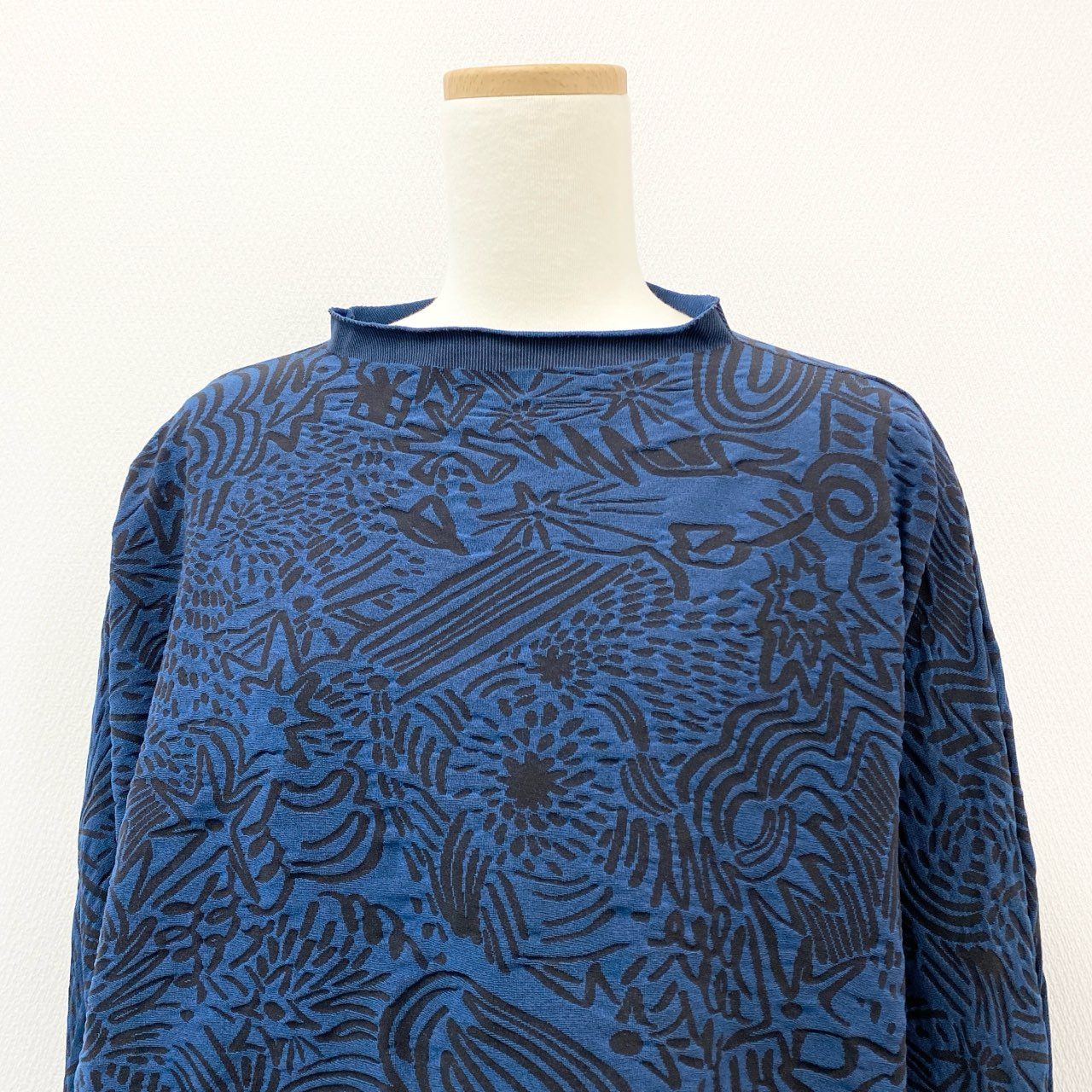 5i12 《極美品》 PLEATS PLEASE プリーツプリーズ イッセイミヤケ 24年秋冬 ハイネック 長袖シャツ トップス PP43KK941 フリー ネイビー レディースu02t