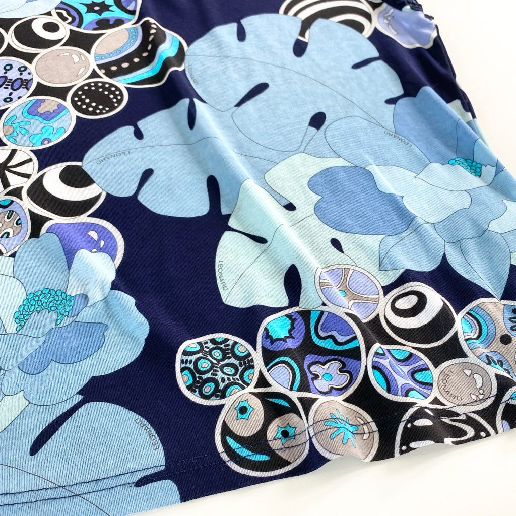 59e20 LEONARD SPORT レオナール スポーツ 半袖Tシャツ カットソー トップス 伸縮ストレッチ素材 サイズ38 ブルー マルチカラー コットン100% レディース 日本製