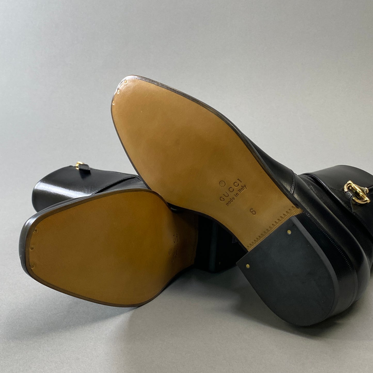 2h9《新品保管品》GUCCI グッチ アンクルブーツ ホースビット アーモンドトゥ 750320 6 ブラック レザー メンズk02i