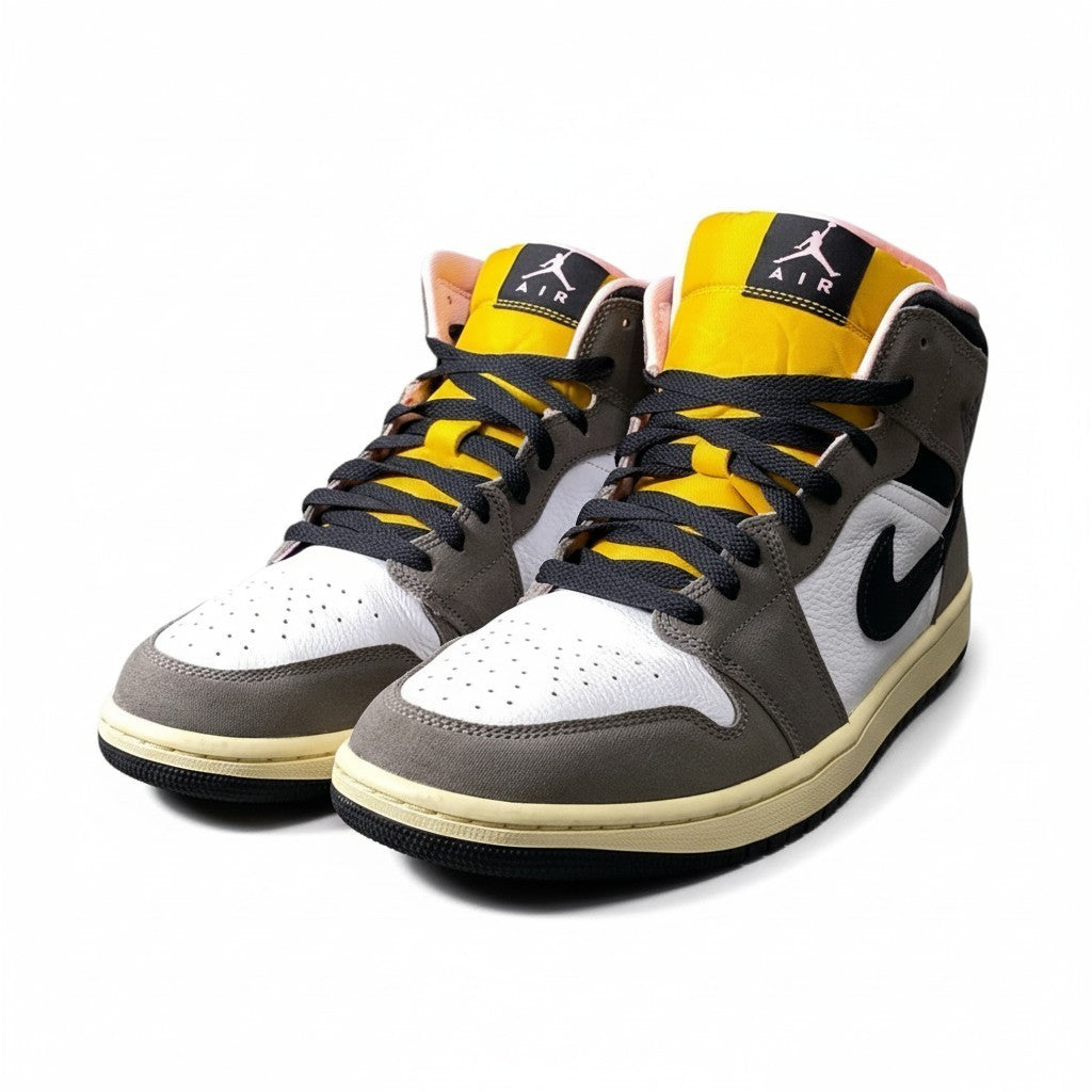 1d20 《極美品》 NIKE ナイキ AIR JORDAN 1 MID CAVE STONE エア 