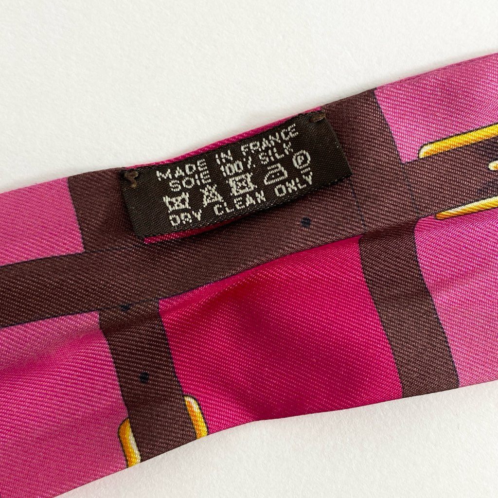 1g13 HERMES エルメス スカーフ リボンタイ ボウタイ ピンク シルク100% バンダナ フランス製