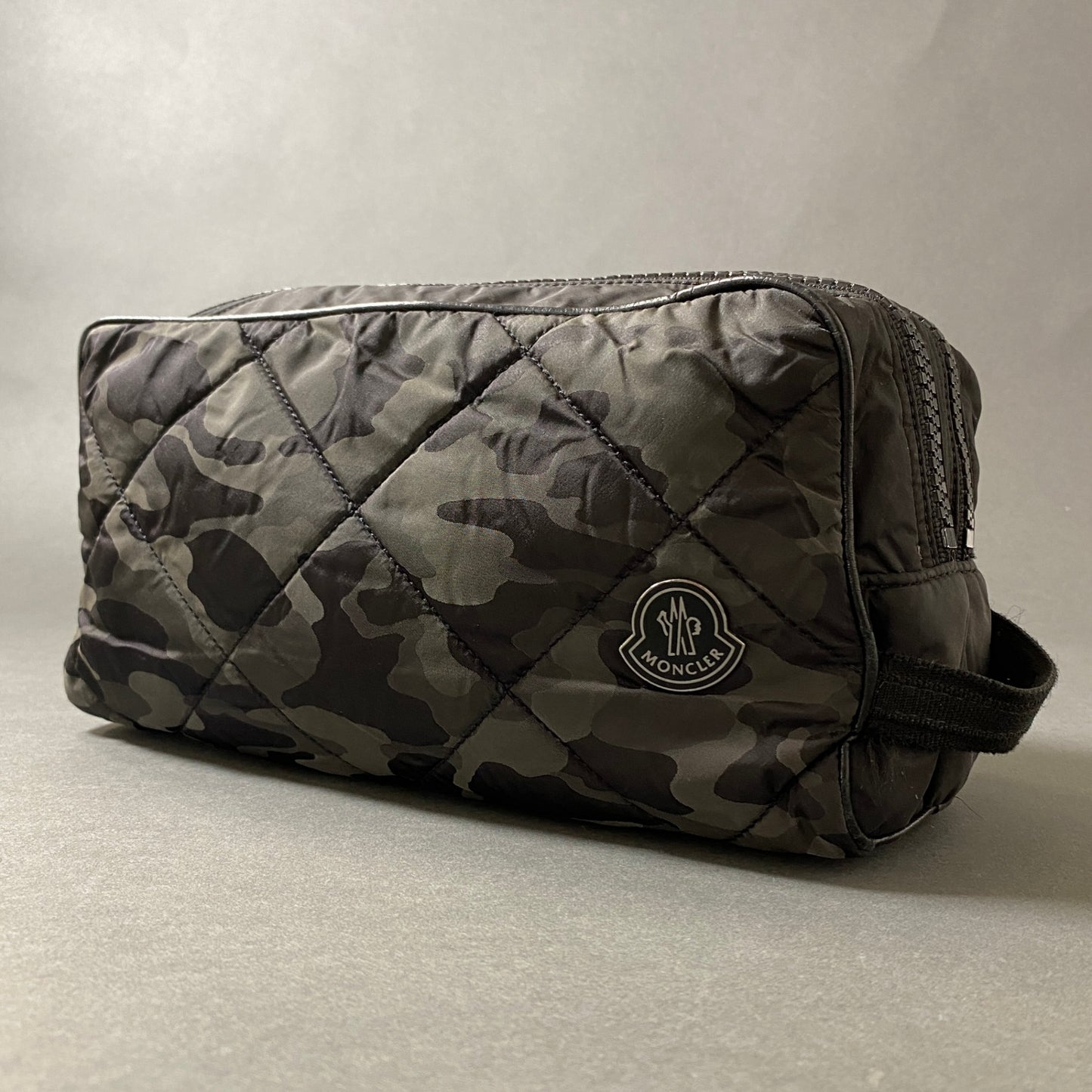 Df27 MONCLER モンクレール カモフラ キルティング セカンドバッグ ブラック カーキ クラッチバッグ ポーチ カバン 迷彩 イタリア製