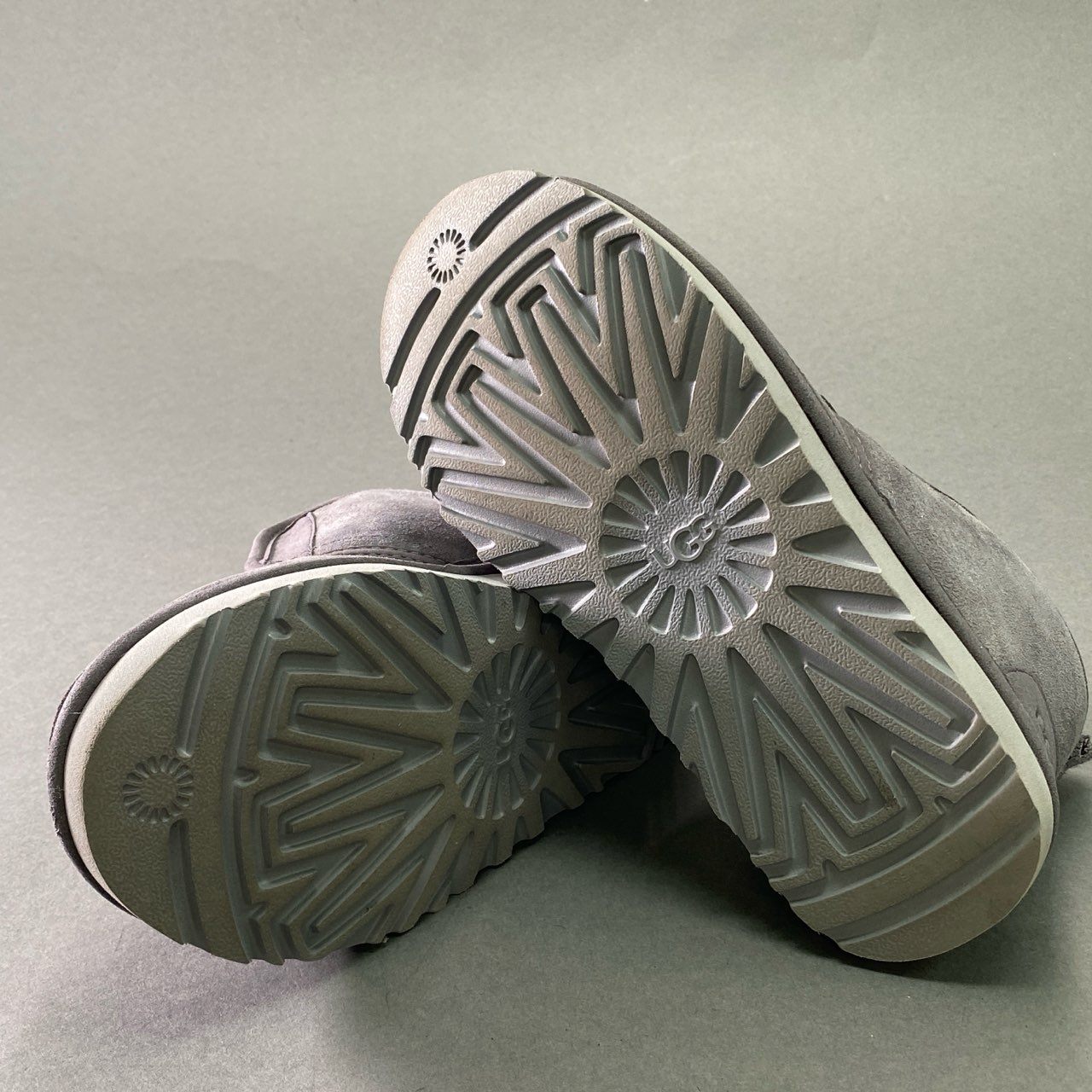5f10 【美品】UGG アグ オーストラリア NEUMEL FLEX ムートンブーツ ショートブーツ サイズ23 グレー レディース 女性用 靴