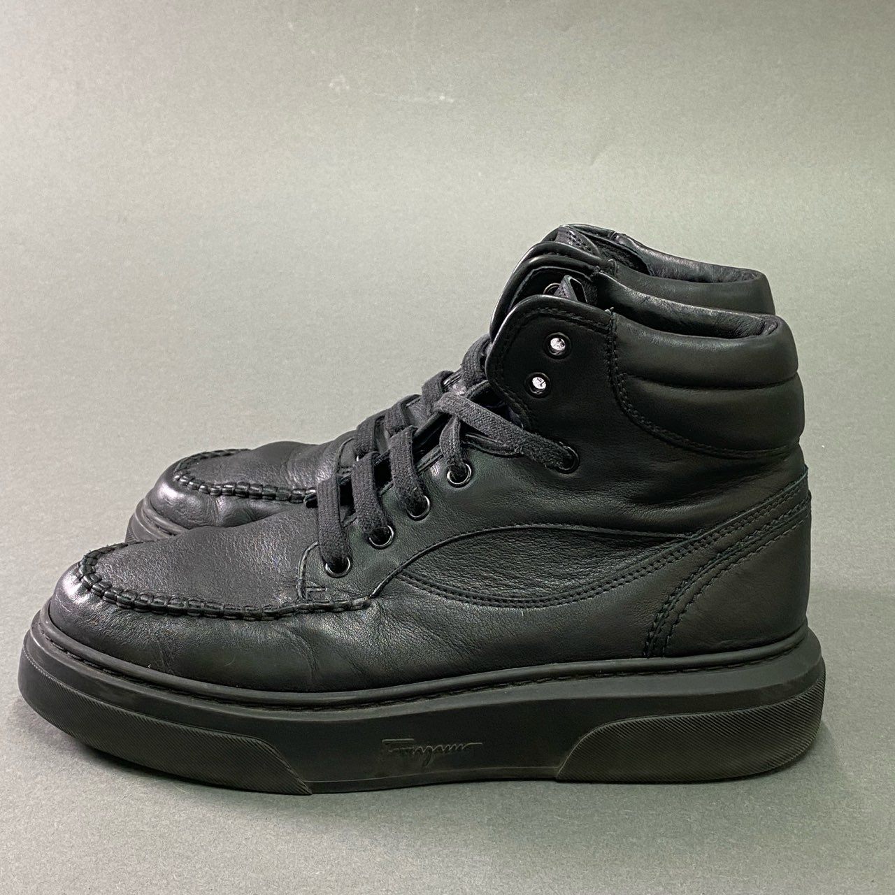 7e9 Salvatore Ferragamo サルヴァトーレ フェラガモ ハイカットレザースニーカー 8 1/2 ブラック Leather シューズ イタリア製
