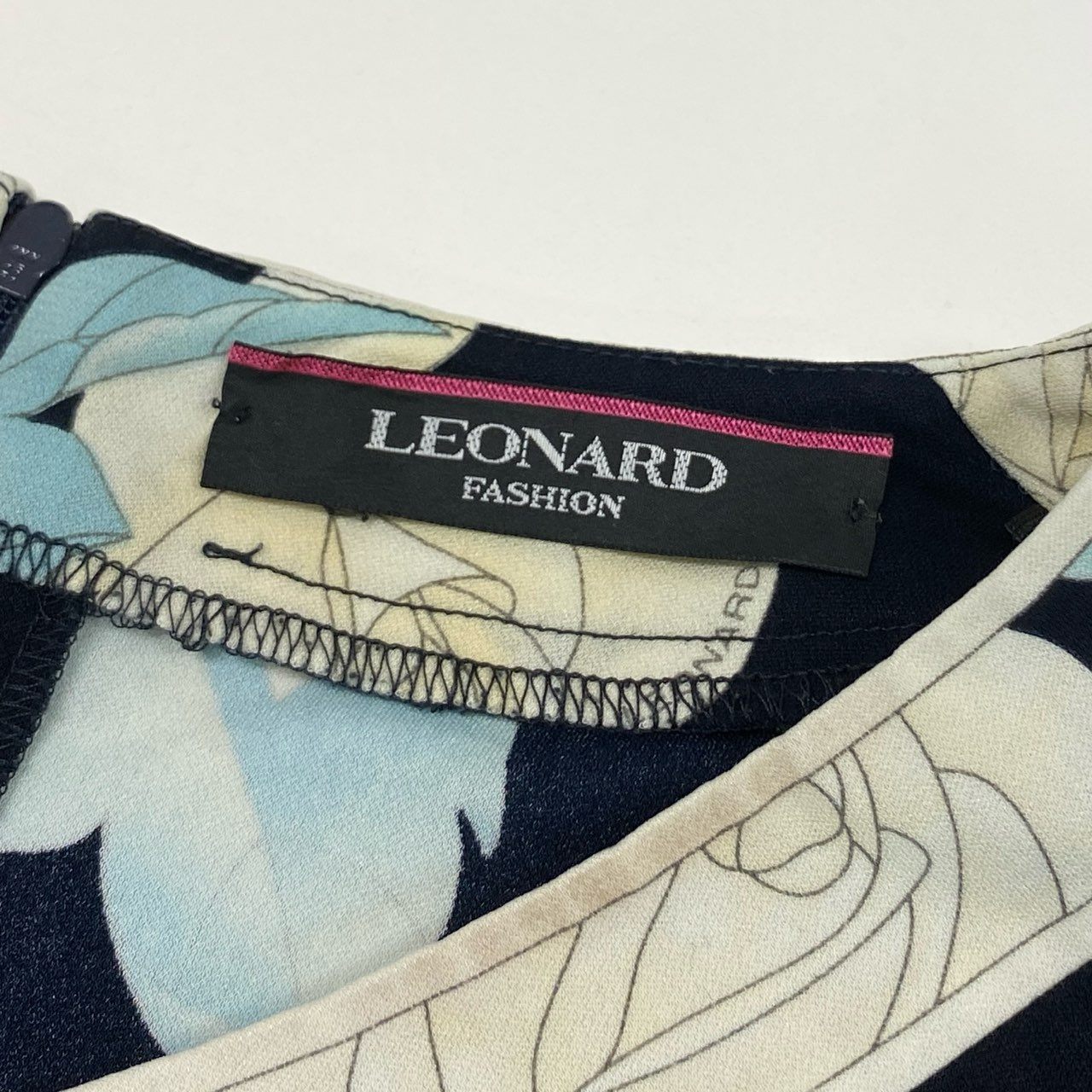 48h15 LEONARD レオナール 長袖カットソー チュニック カンカン素材 花柄プリント 40 ネイビー レディース 日本製u02t