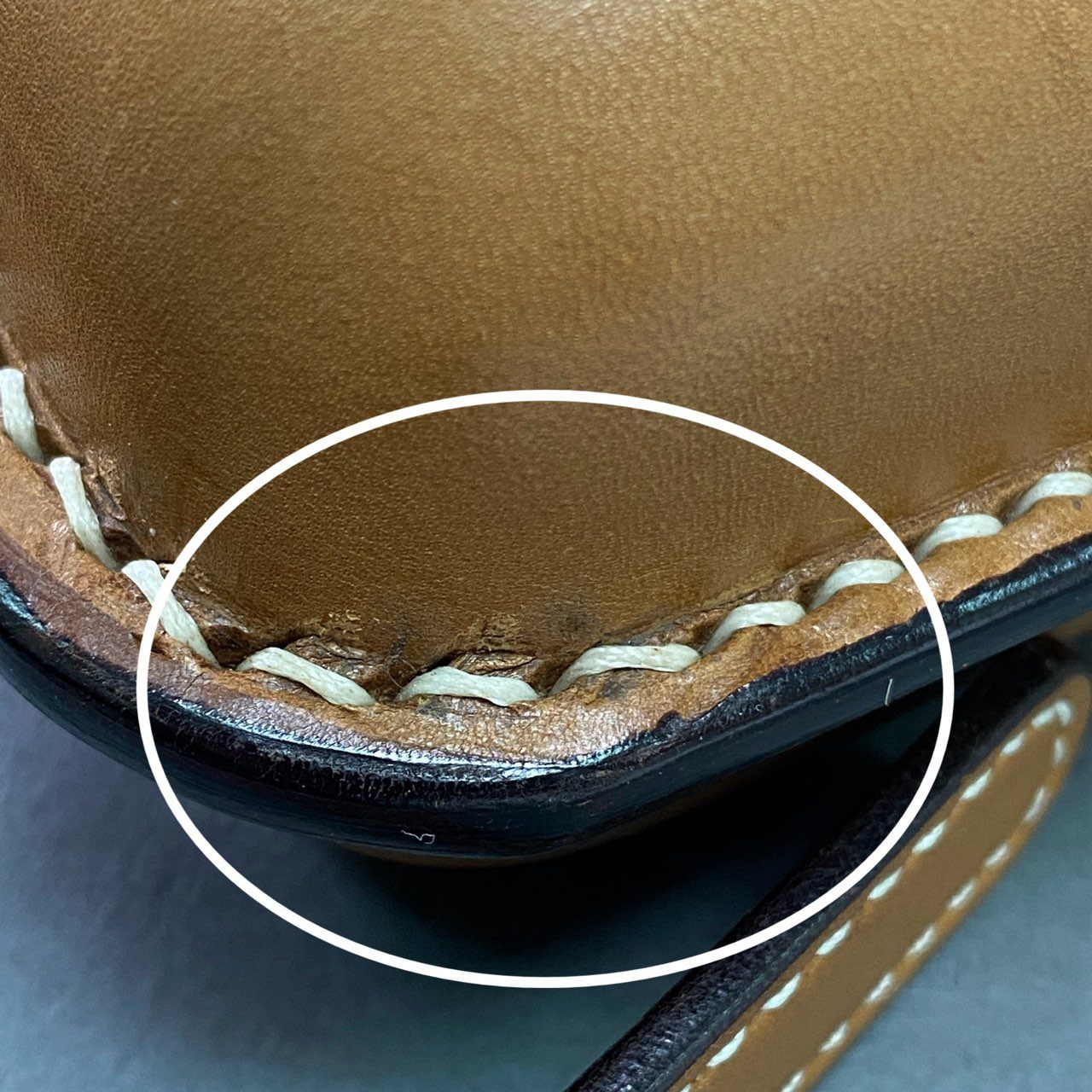 Eb10 GUENTARLA ゲンターラ レザーショルダーバッグ ミニバッグ ステッチデザイン◎ オールレザー leather レディース キャメル 本革