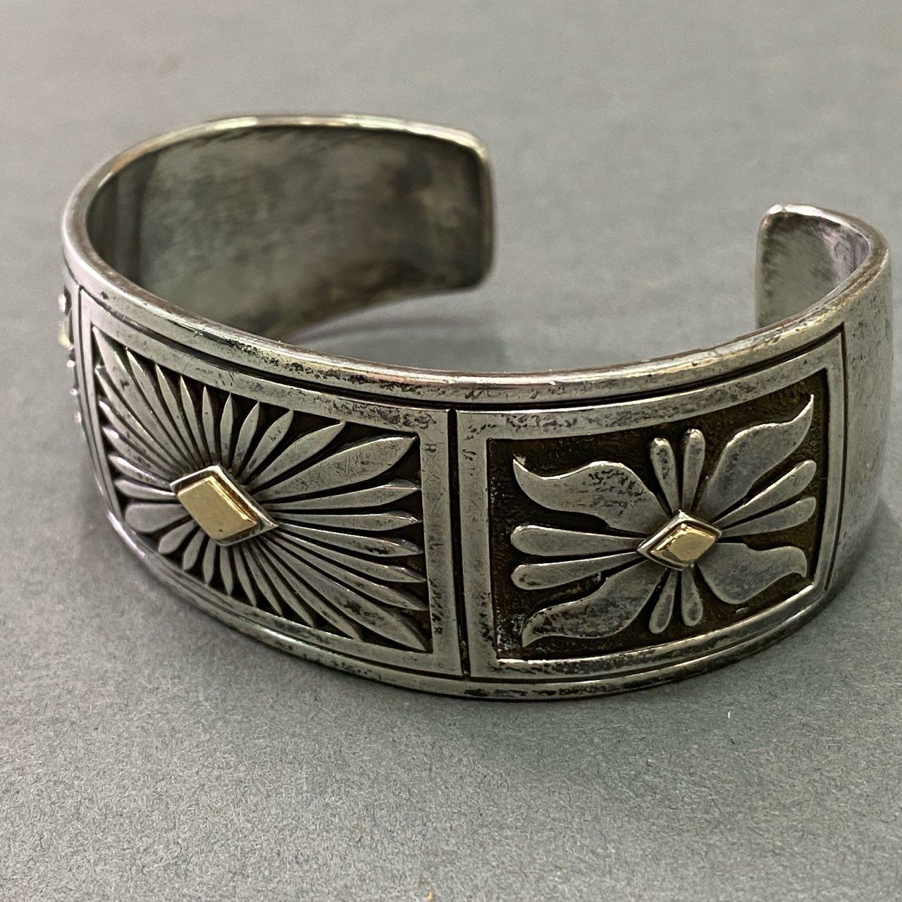 c21 Howard Nelson ハワードネルソン ナバホ族 バングル サンバースト 14k 3p STERLING SILVER シルバー