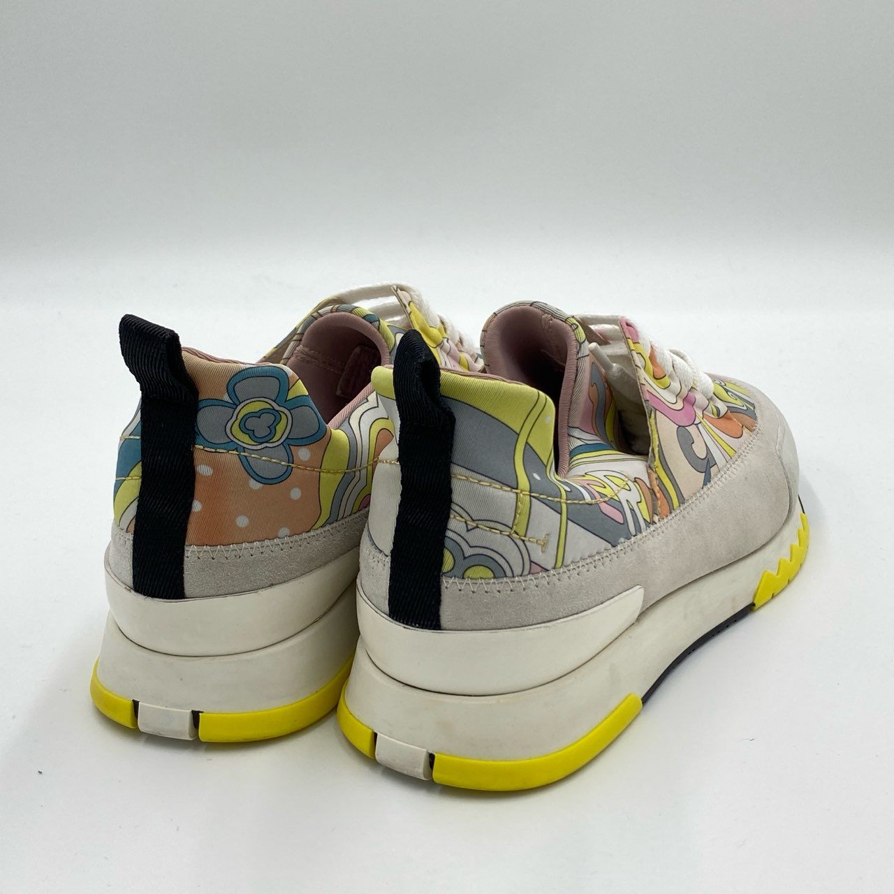 2i3 HERMES エルメス スエード切替 プリントスニーカー 35 1/2 ホワイトグレー イタリア製 女性靴t18r