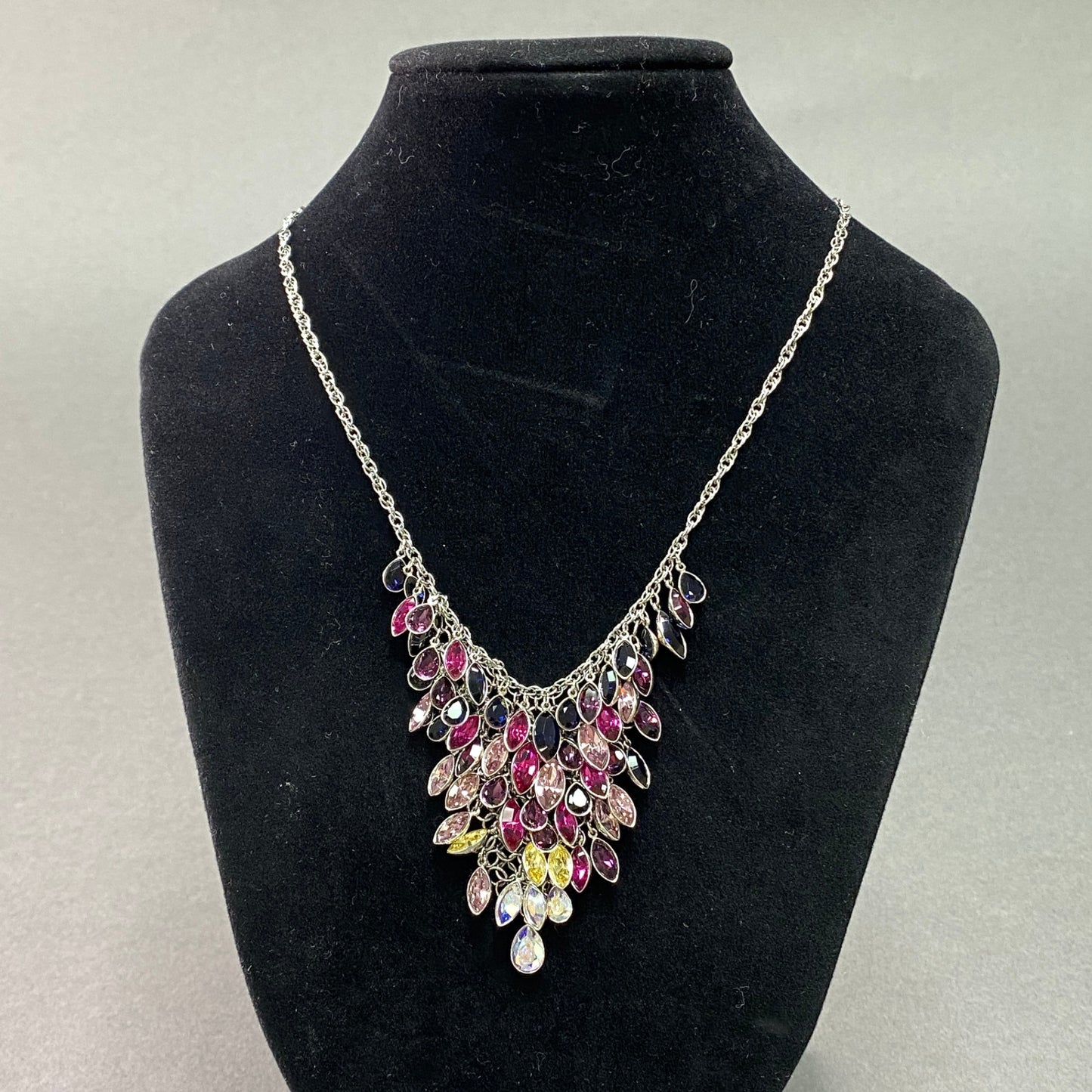 g29《美品》 SWAROVSKI スワロフスキー Tody Large クリスタルビジューネックレス 1181271 シルバー アクセサリー ジュエリー パーティ 結婚式