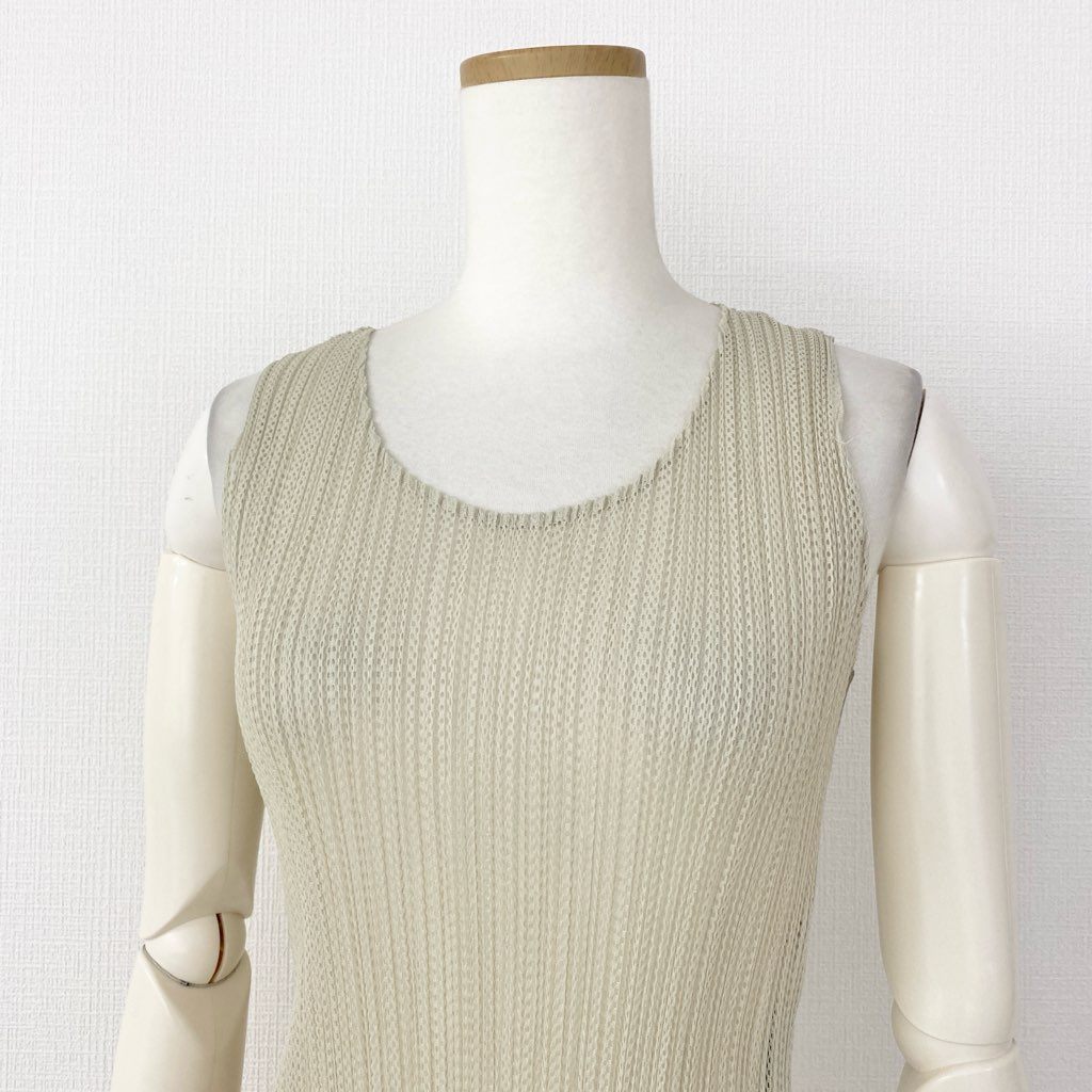 32d7 PLEATS PLEASE ISSEY MIYAKE プリーツプリーズ イッセイミヤケ 日本製 PP06-JK601 ノースリーブメッシュプリーツカットソー トップス タンクトップ 3 ベージュ MADE IN JAPAN