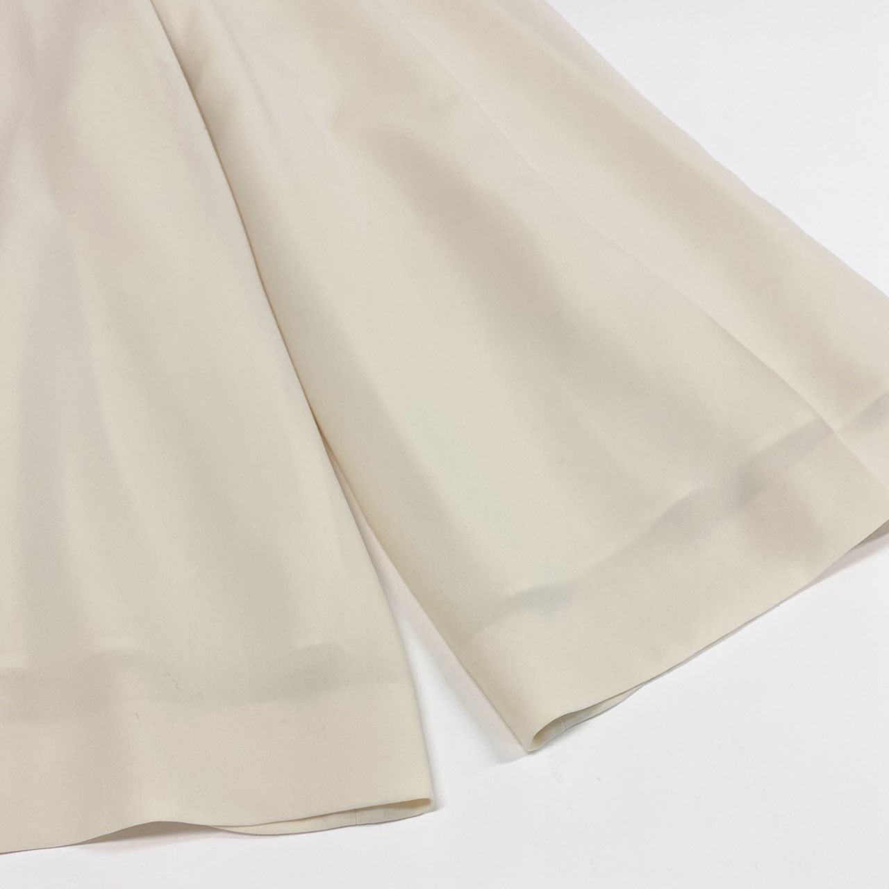 31f14 FOXEY NEW YORK フォクシーニューヨーク GENEVA PANTS ワイドパンツ スラックス ボトムス 43000 サイズ40 ホワイト系 レディース 日本製