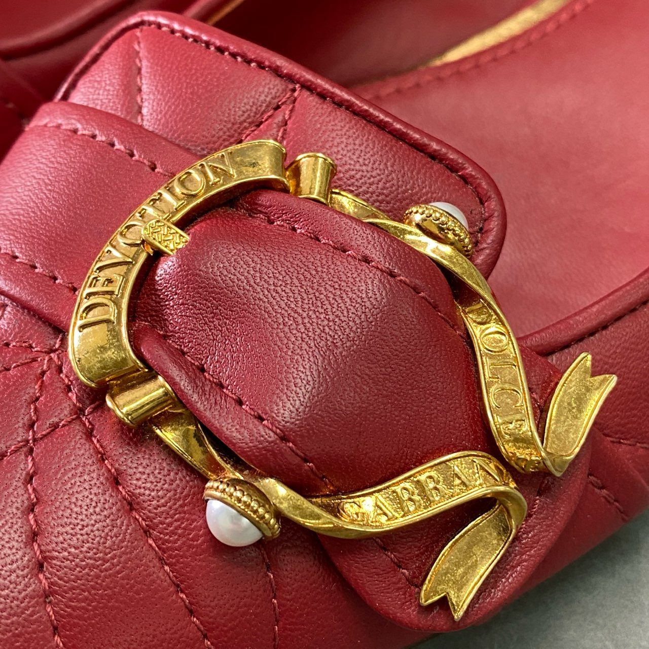 4d16 DOLCE&GABBANA ドルチェアンドガッバーナ ラムスキン バレリーナ シューズ 40 レッド レザー パール付き ゴールドバックル D&G ドルガバ パンプス