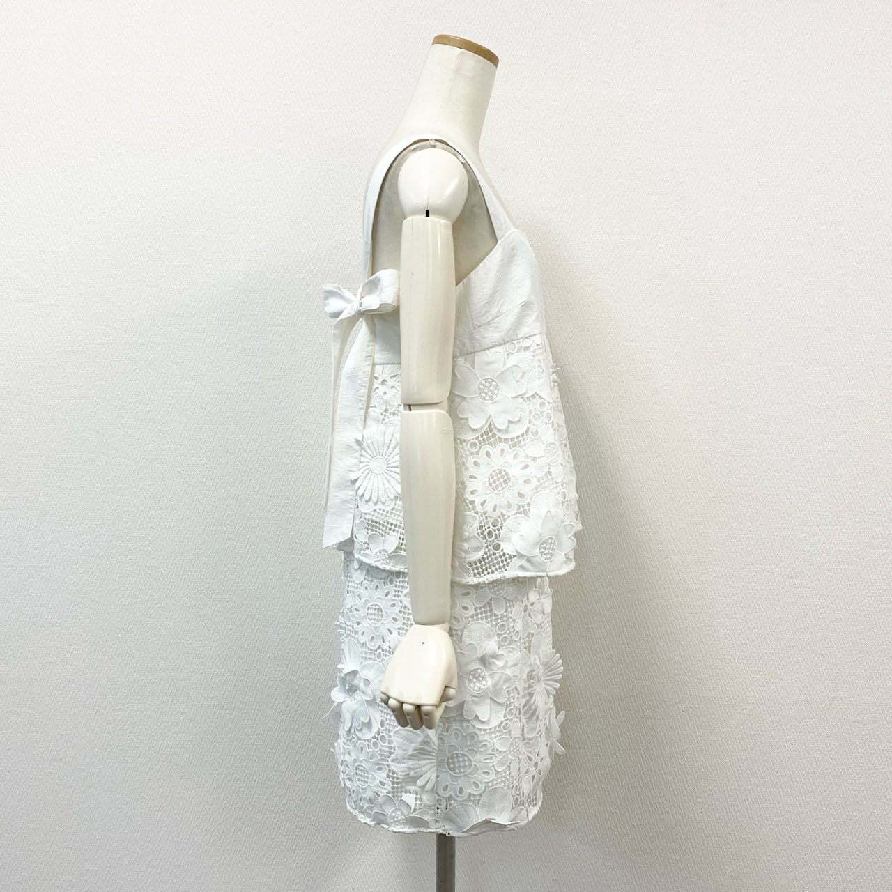 9f12 《美品》 COEL コエル セットアップ ノースリーブ トップス フラワーレース キャミソール スカート レディース 女性用 184206042 36 ホワイト