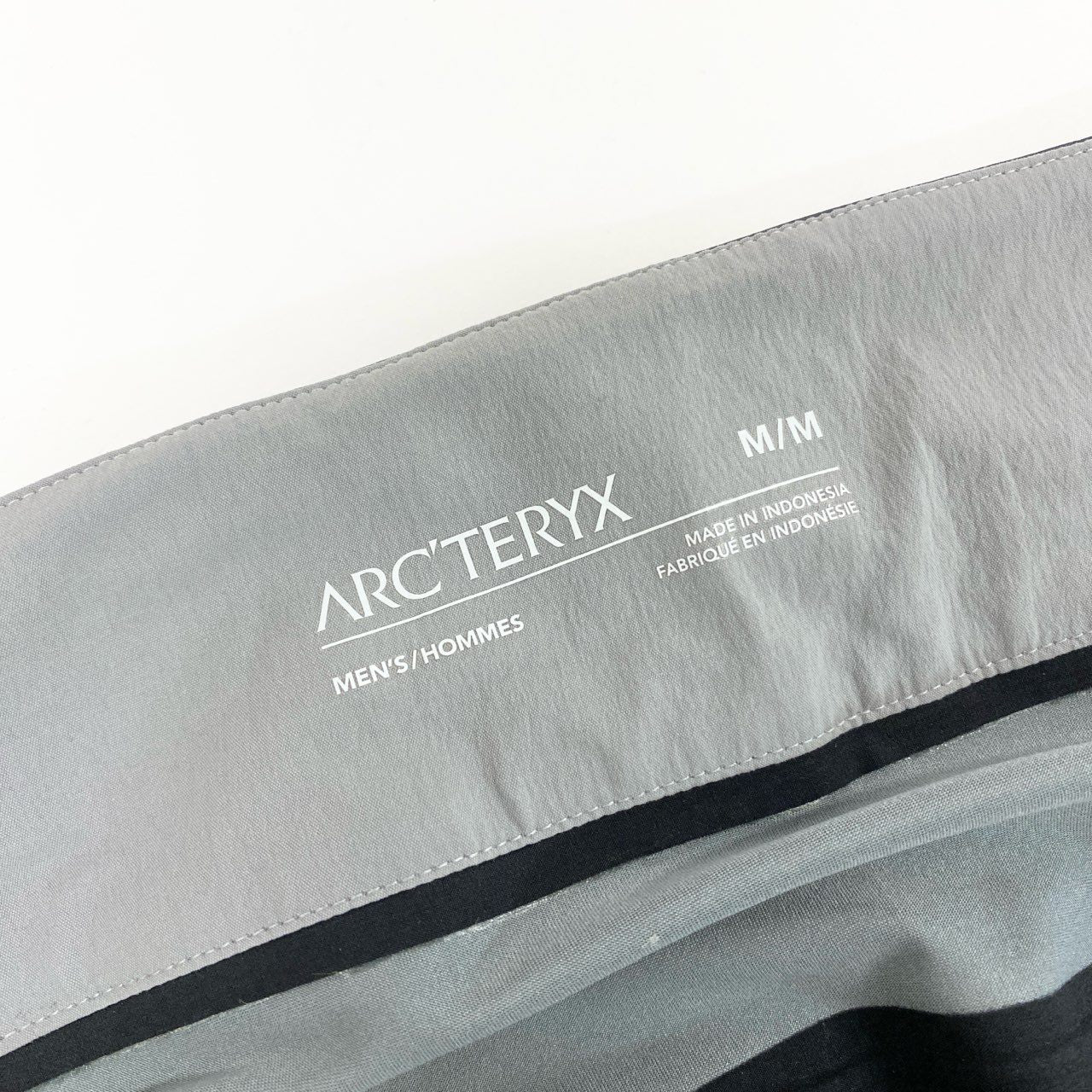 44h26 ARC'TERYX アークテリクス RUSH STRETCH PANT ラッシュストレッチパンツ ボトムス Mサイズ グレー ナイロン メンズo07t