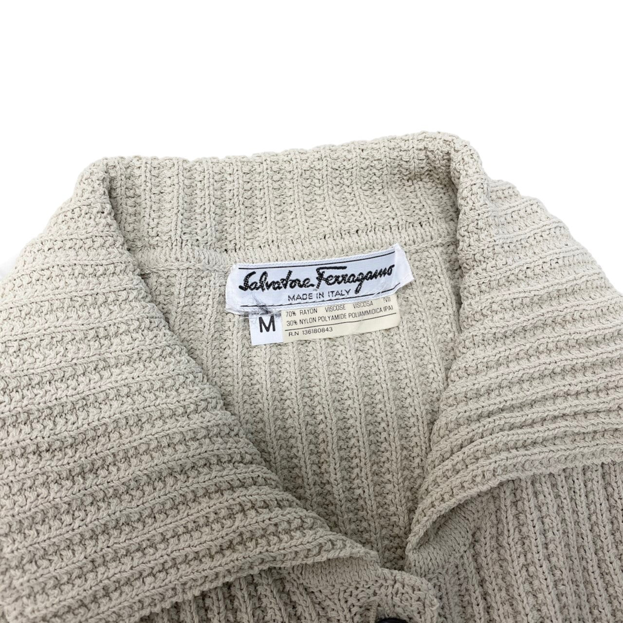 29h31 Salvatore Ferragamo サルヴァトーレフェラガモ ロングスリーブ ニットシャツ リブニット サイズM ベージュ レディースo07t