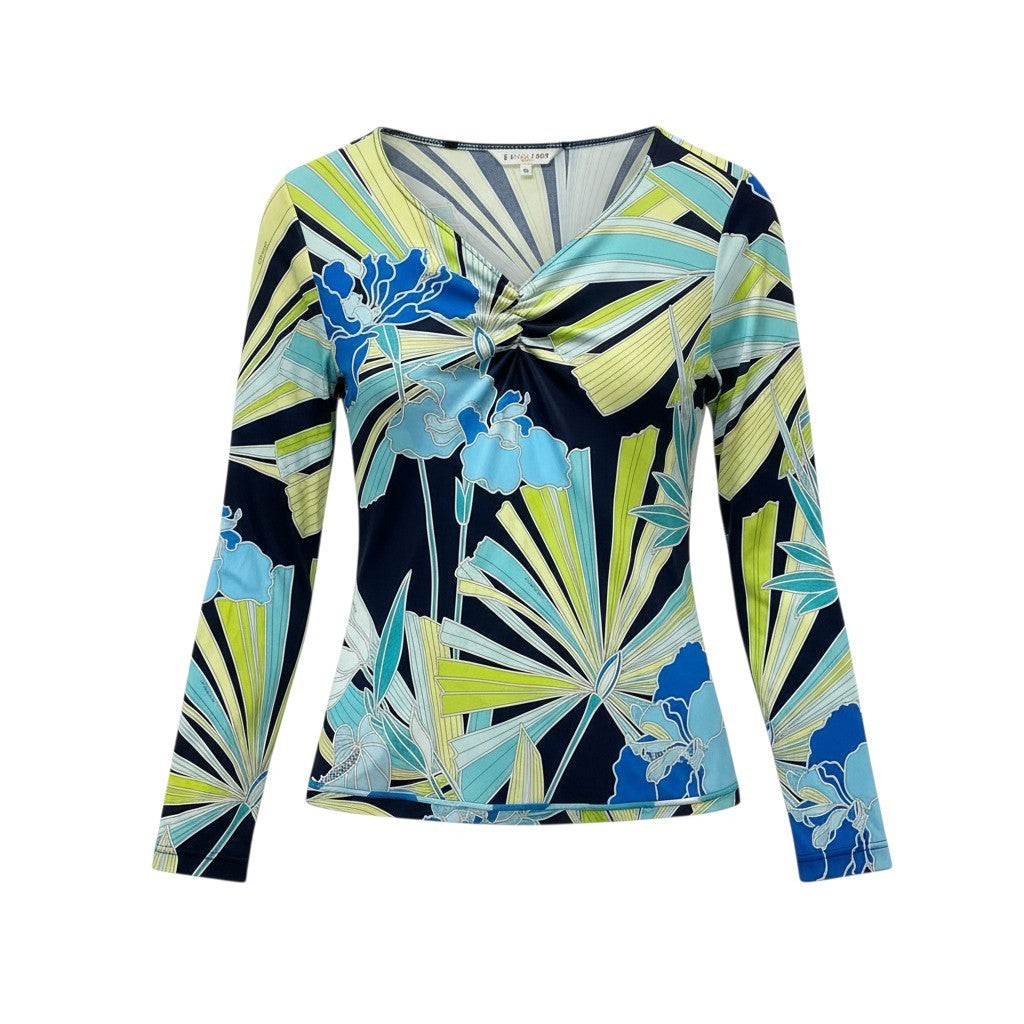 レオナール　長袖クリーム色トップス 9b18 LEONARD レオナール ロングスリーブストレッチカットソー 美しい