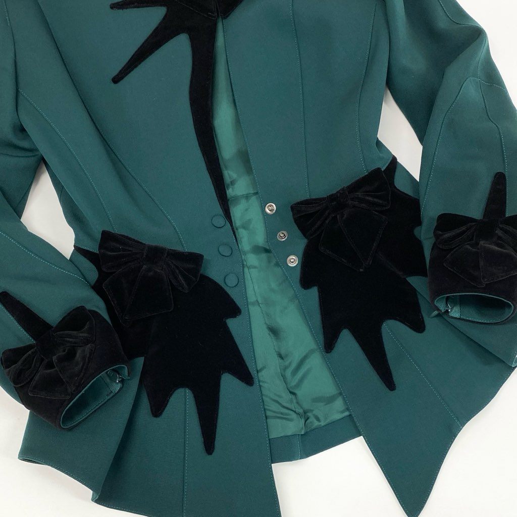 63d8-10 Thierry mugler ティエリー ミューグレー ジャケット/スカート スーツ セットアップ 変形デザイン ベロアリボン 裾フレア サイズ7AT-60-88 グリーン ブラック ウール100% レディース