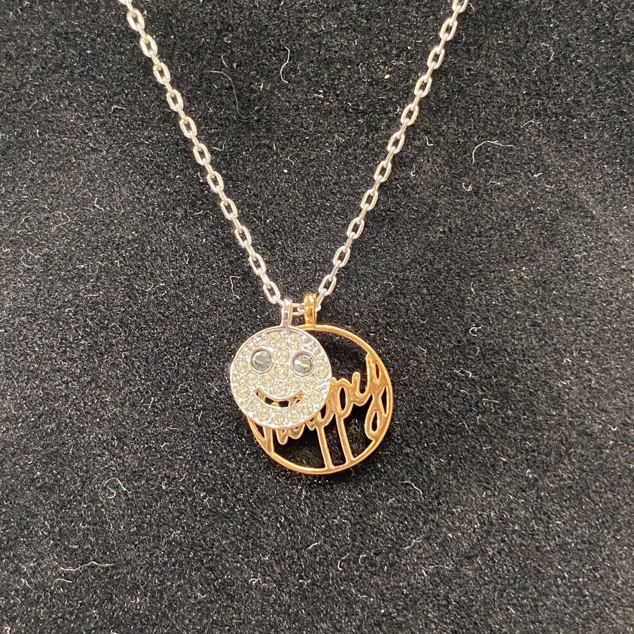 g29 SWAROVSKI スワロフスキー Happy Smile ハッピースマイルチャーム ネックレス シルバー ラインストーン アクセサリー ラグジュアリー