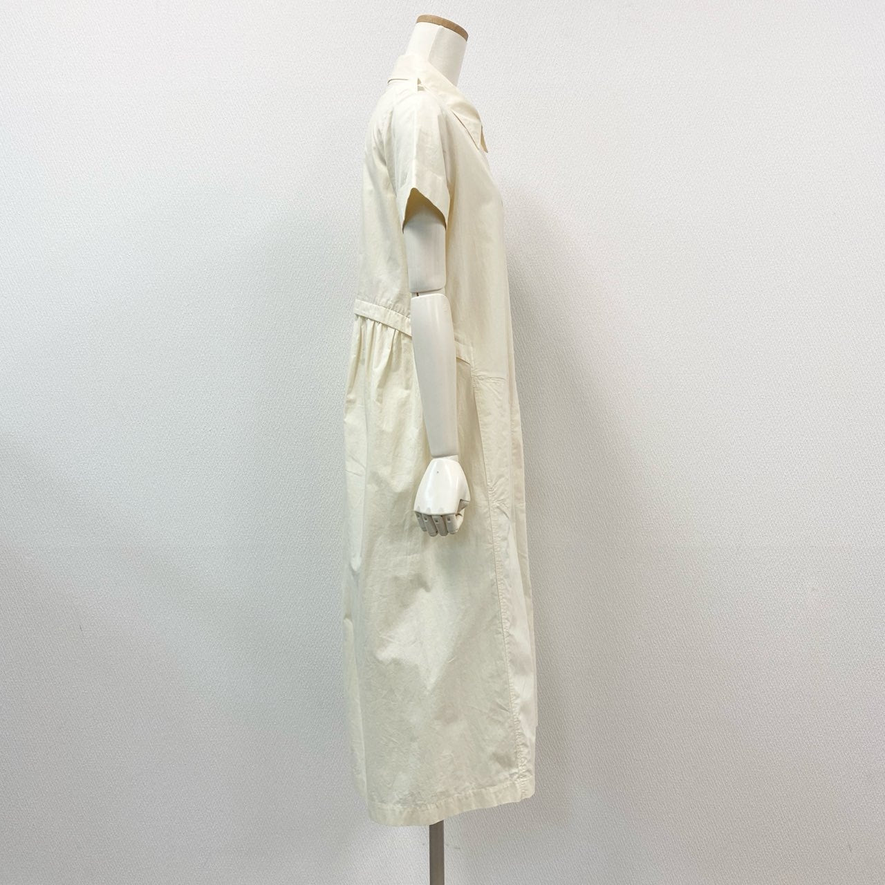 53j17《未使用保管品》 gentryportofino ジェントリーポルトフィーノ 半袖シャツ ロングワンピース コットンワンピース レディース 女性用 40 クリーム色 綿100u02t