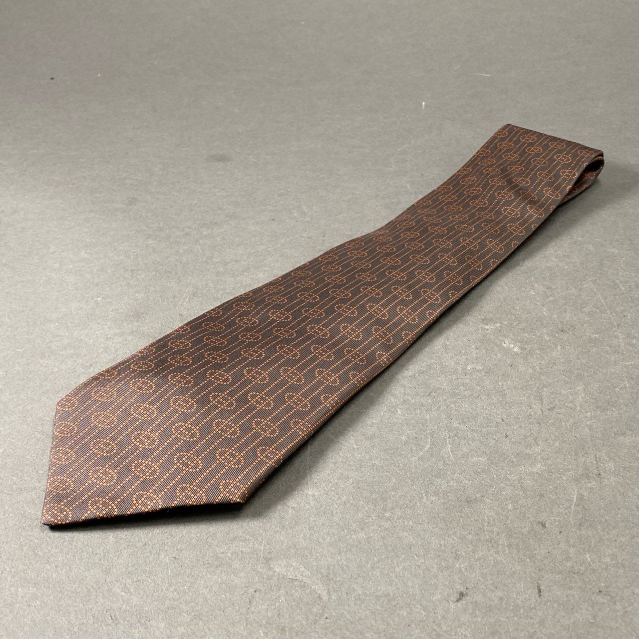 1f12 【美品】 HERMES エルメス Hロゴ エルメスオレンジ シルクネクタイ ブラウン シルク100% メンズ