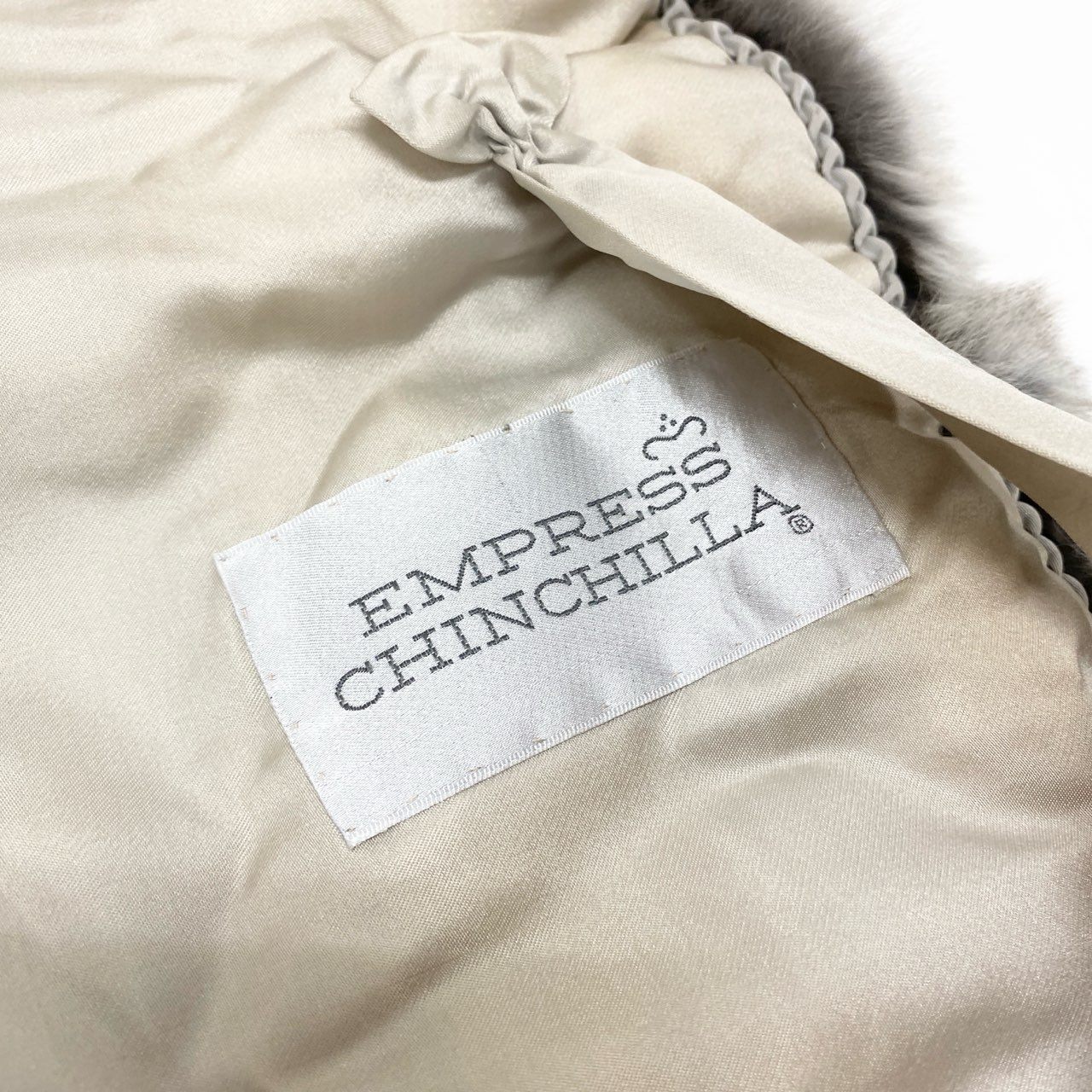 68j15 《最高級》 EMPRESS エンプレス CHINCHILLA FUR CAPE チンチラ リアルファー ケープ ポンチョ グレー 本毛皮 毛並◎ 毛質◎t18r