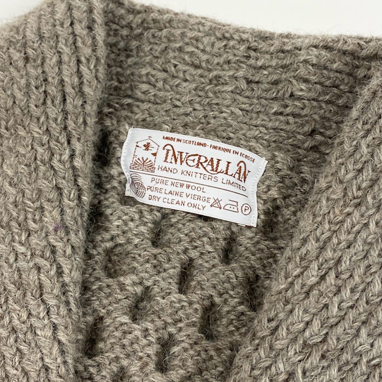 2f6 【美品】スコットランド製 INVERALLAN インバーアラン BEAMS別注 ショールカラー ニットカーディガン カウチン サイズS-M程度 ベージュ ウール100 メンズ