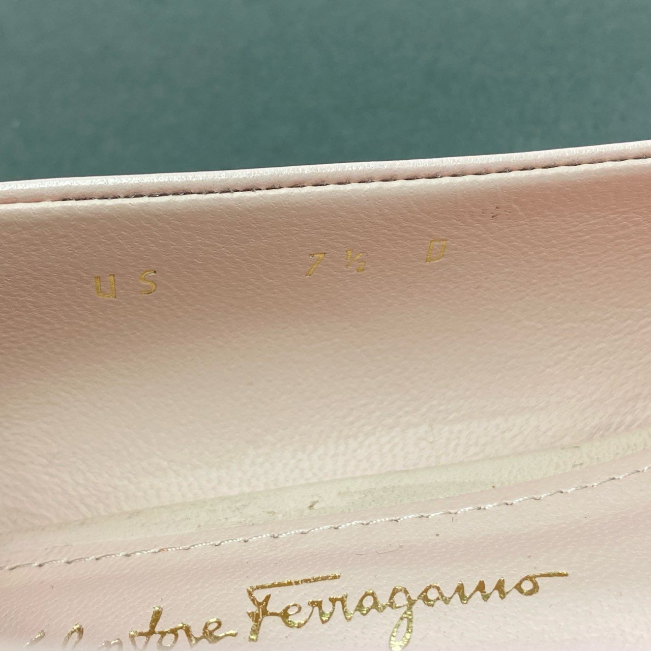 5f6 Salvatore Ferragamo サルヴァトーレ フェラガモ VIVA フラットシューズ パンプス 7 1/2 ピンク ラムレザー VARA ヴァラ 箱付き