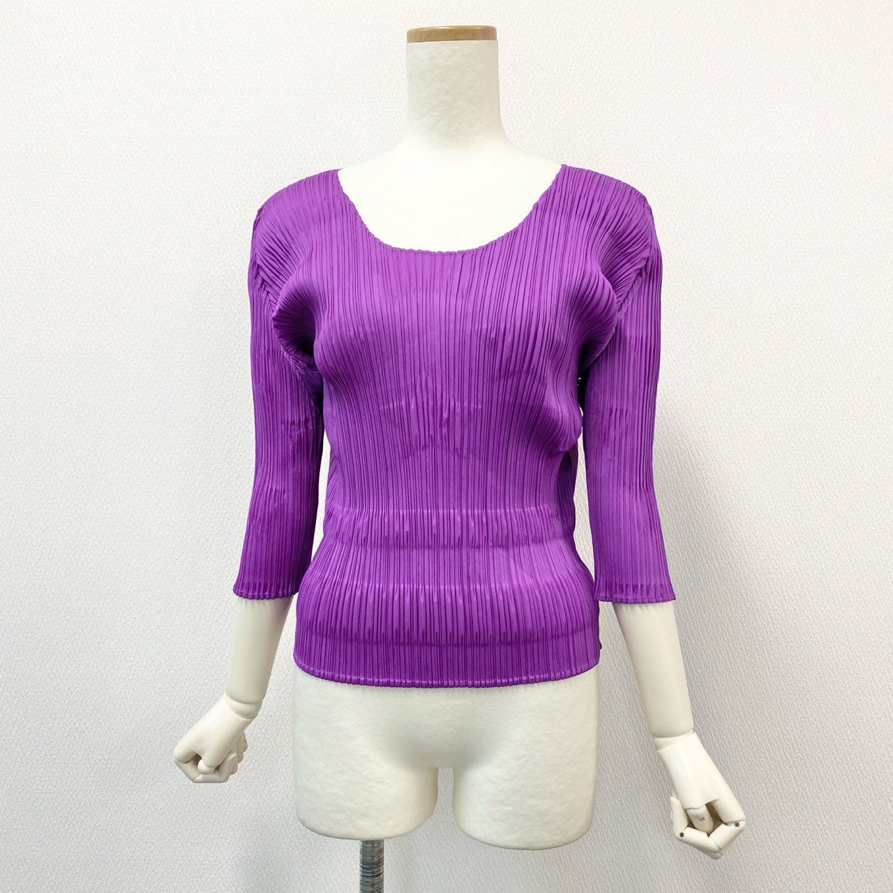 41h24《美品》 PLEATS PLEASE プリーツプリーズ イッセイミヤケ エンボス加工 星柄 プリーツカットソー トップス PP81-JK143 サイズ3 パープル ポリエステル レディースu02t