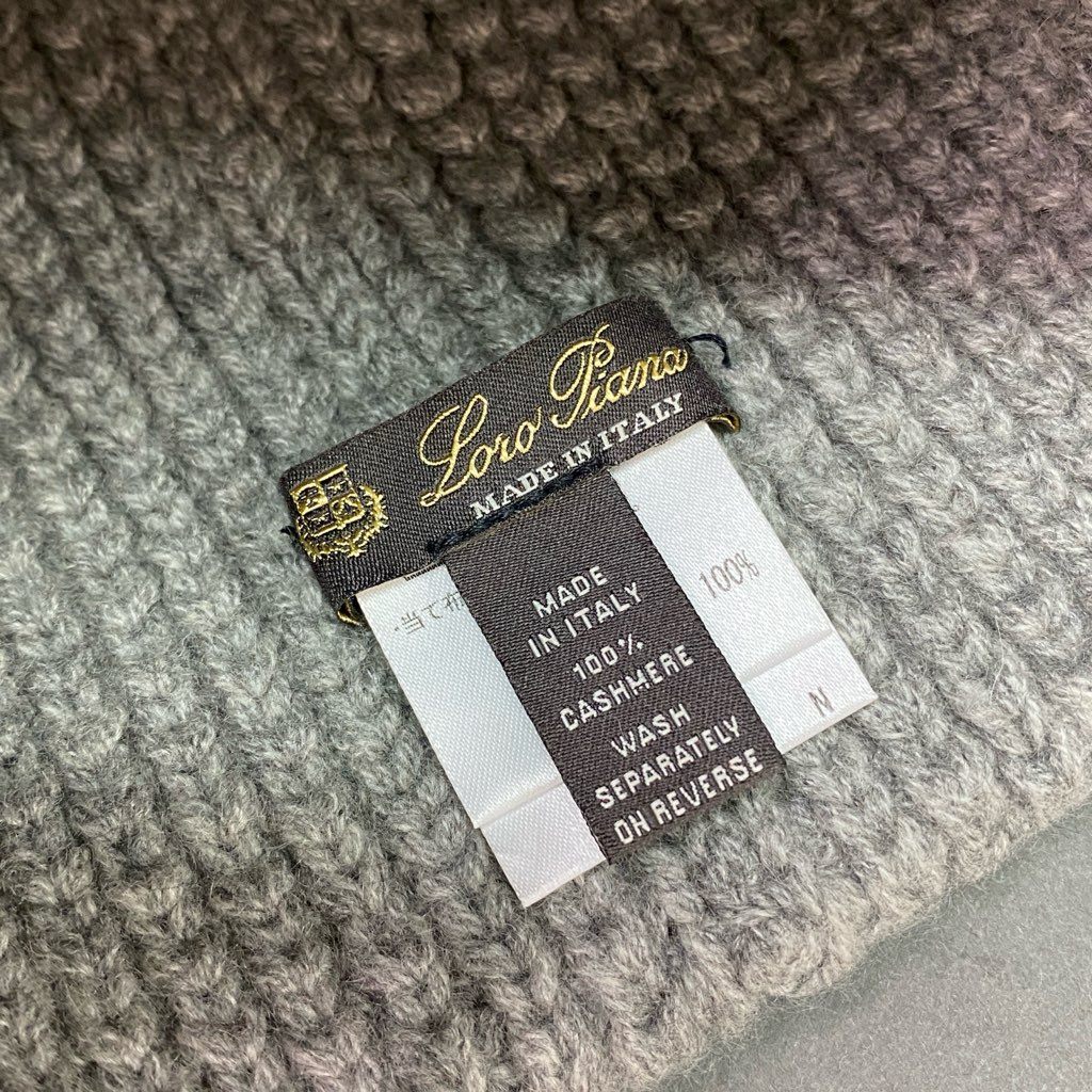 1d6 《美品》 Loro Piana ロロピアーナ ボンボリ カシミヤニットキャップ サークルプレート付き F グレー ピンク ビーニーキャップ 帽子 イタリア製