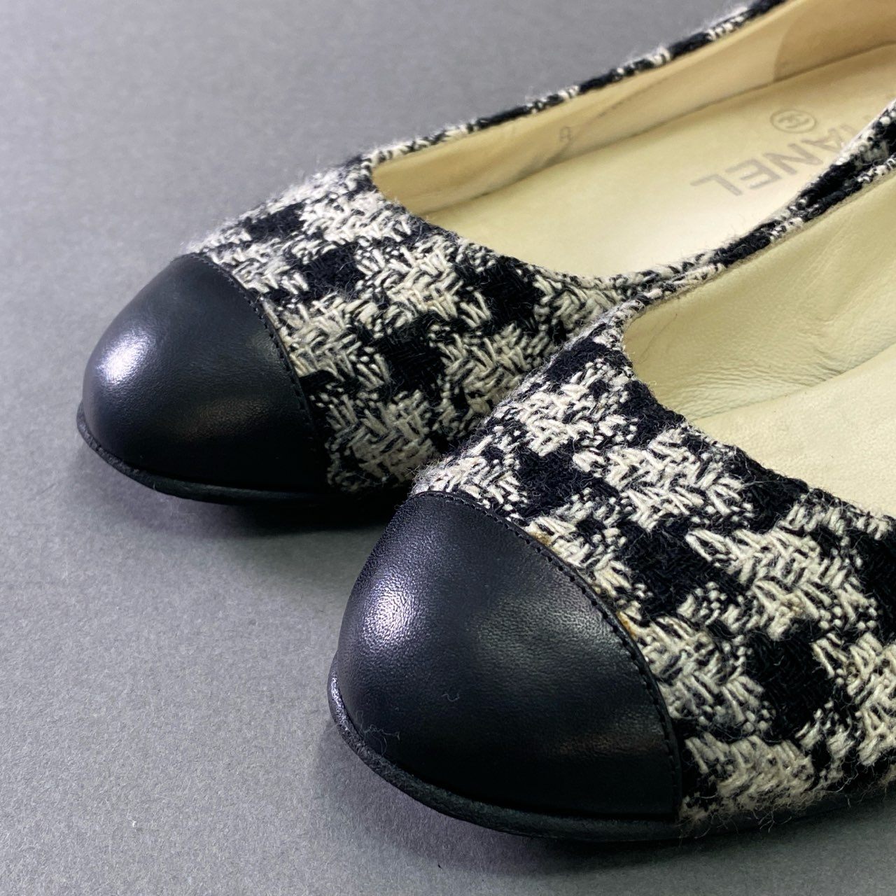4d14 CHANEL シャネル ココマーク ツイード バレエシューズ G28066 34 ブラック フラット パンプス イタリア製