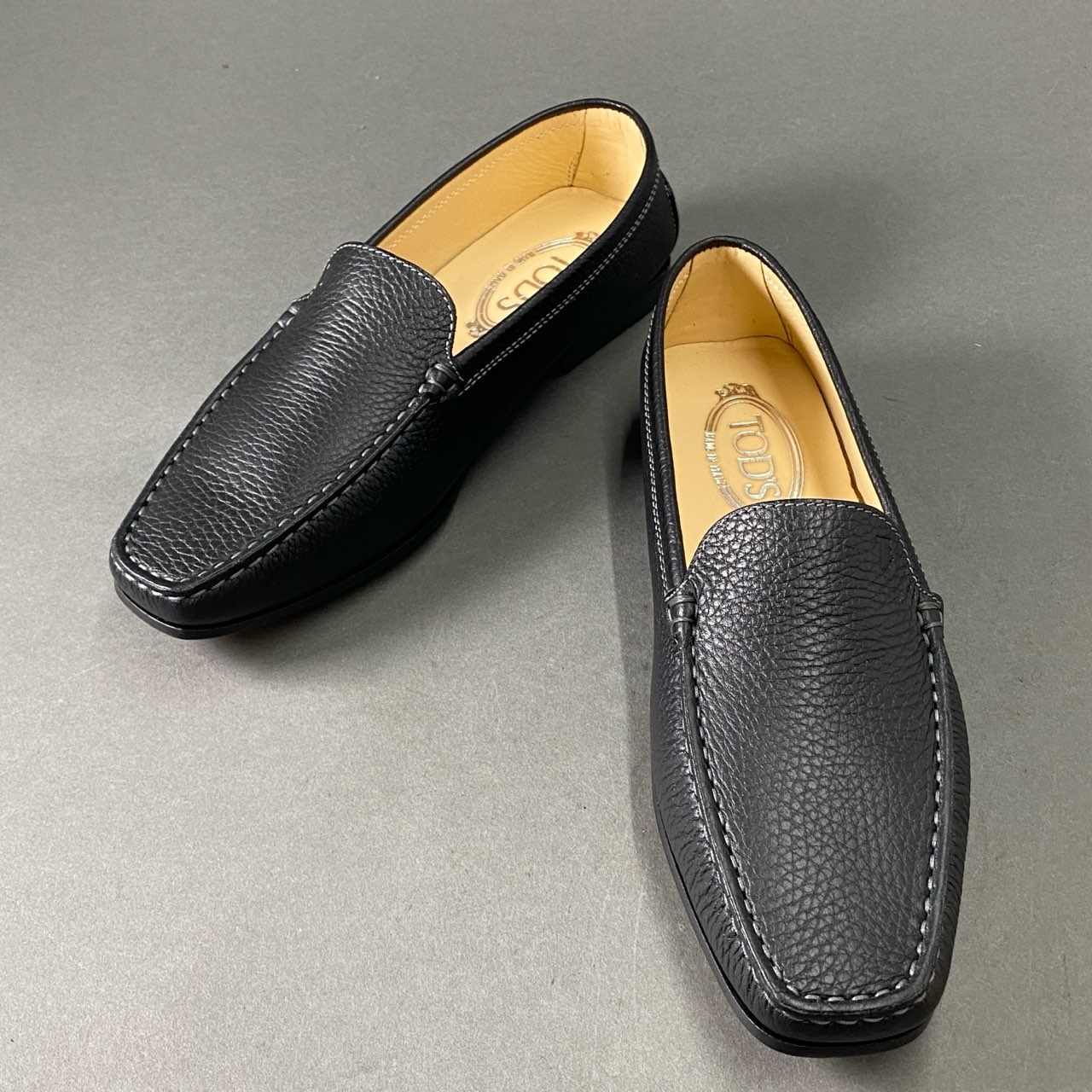 8f13 【美品】 TOD'S トッズ レザー ドライビングシューズ モカシン スリッポン サイズ38 1/2 ブラック レディース
