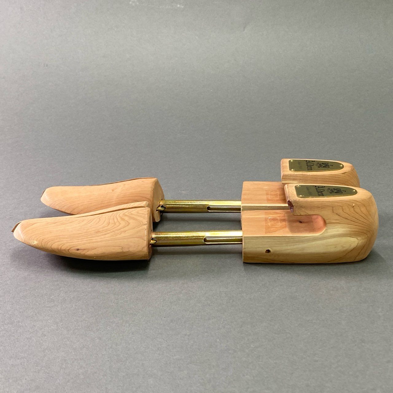 2e16① Alden オールデン ウッドシューツリー M 茶系 木製 シューズキーパー ビジネス 革靴