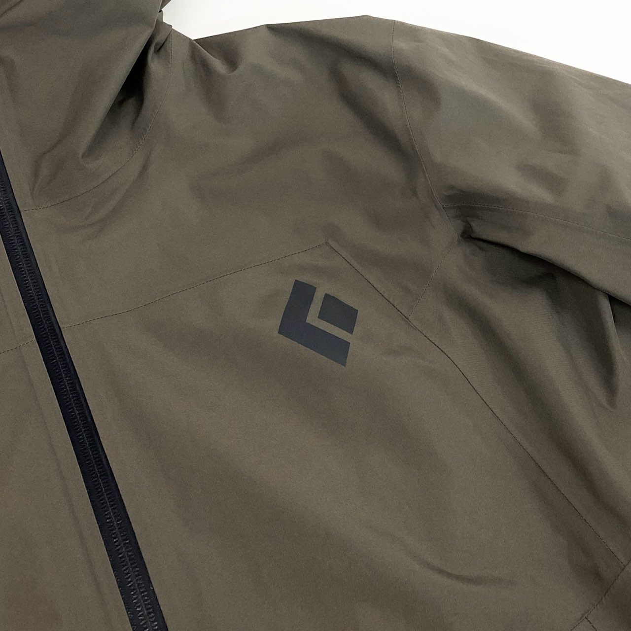 55f5 【未使用】Black Diamond ブラックダイヤモンド GORE-TEX ゴアテックス リキッドポイントシェル レインパーカ サイズM カーキ メンズ 男性用