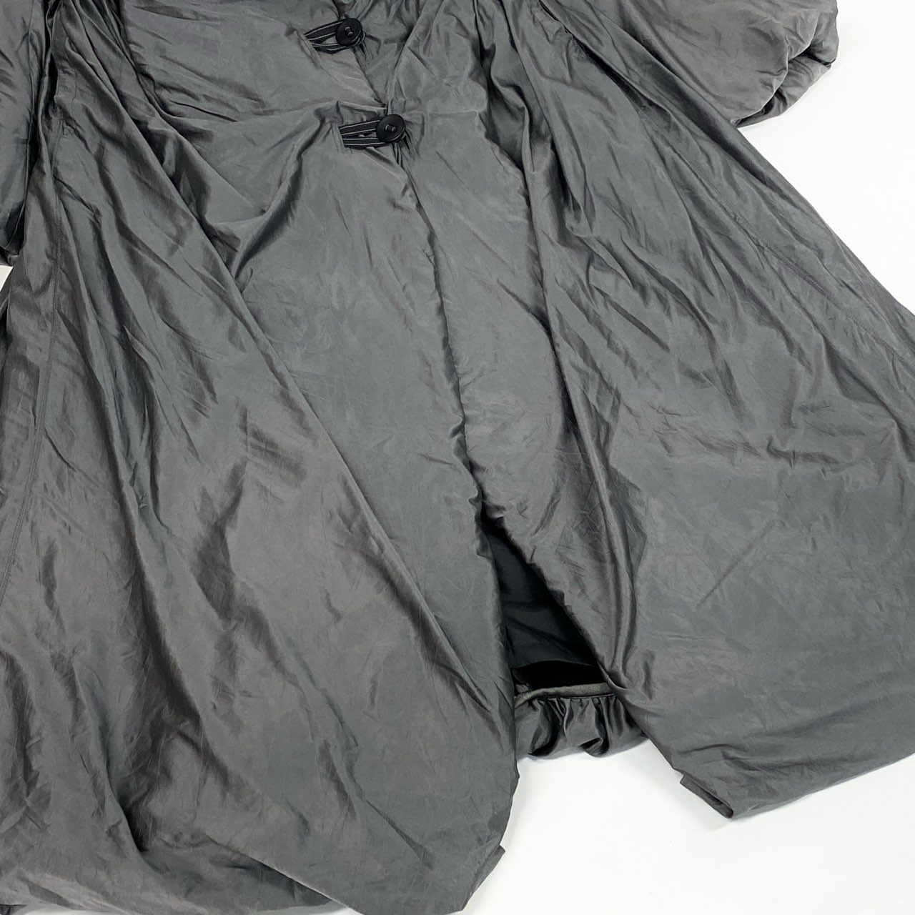 Ac3 ISSEY MIYAKE FETE イッセイミヤケ ヴィンテージ 編み上げデザイン ロングコート パラシュートコート サイズ2 シルバー レディース アウターk02i