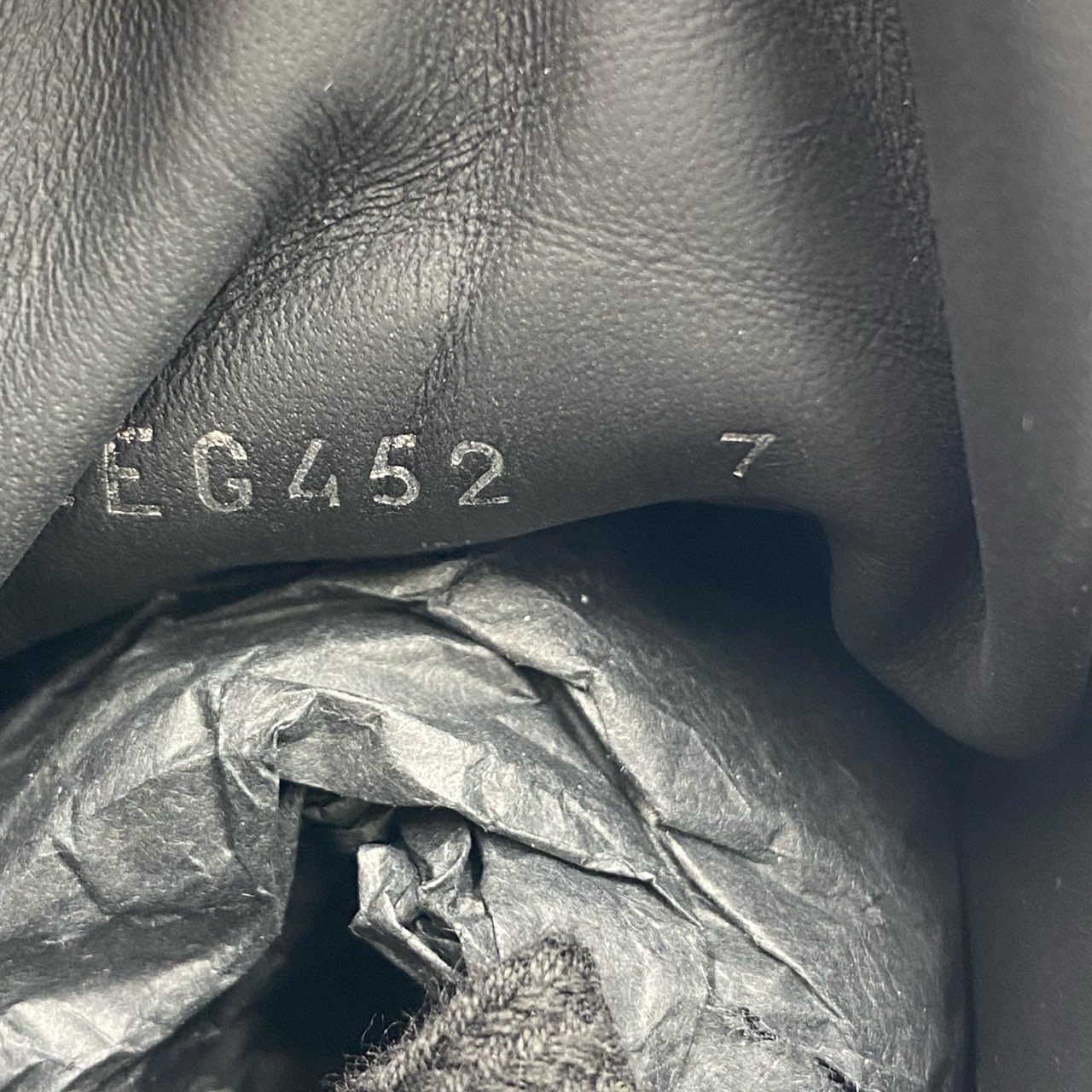 1h20《極美品》 PRADA プラダ レザースニーカー ローカット シューズ トライアングルロゴ 2EG452 サイズ7 ブラック レザー メンズk02i