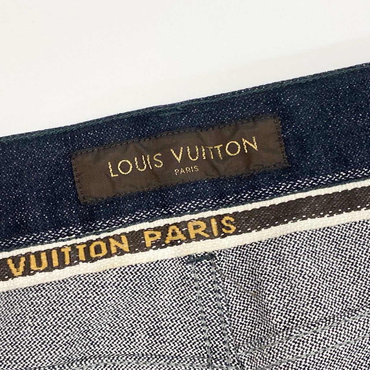 71i26 《極美品》LOUIS VUITTON ルイヴィトン デニムパンツ ボトムス ジーンズ ポケットジップデザイン イタリア製 M相当 濃紺 インディゴ メンズk02i