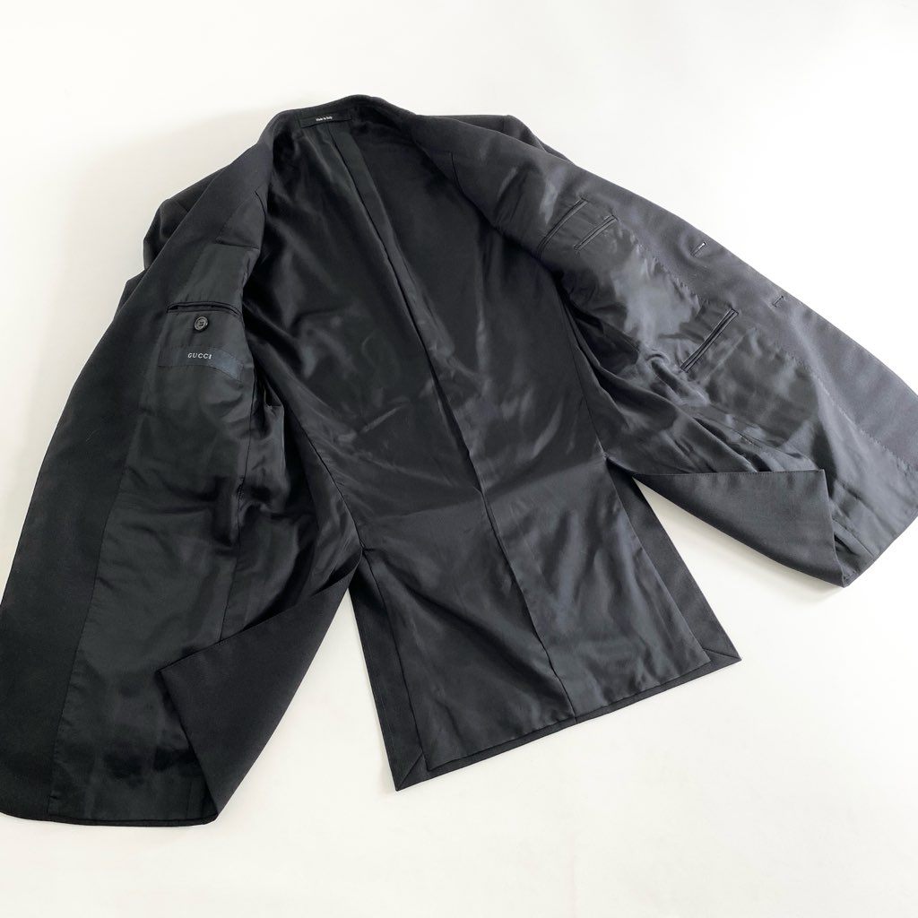 68g9 GUCCI グッチ 2ボタン テーラードジャケット ドレスジャケット 無地 サイズ44 ブラック メンズ 男性用