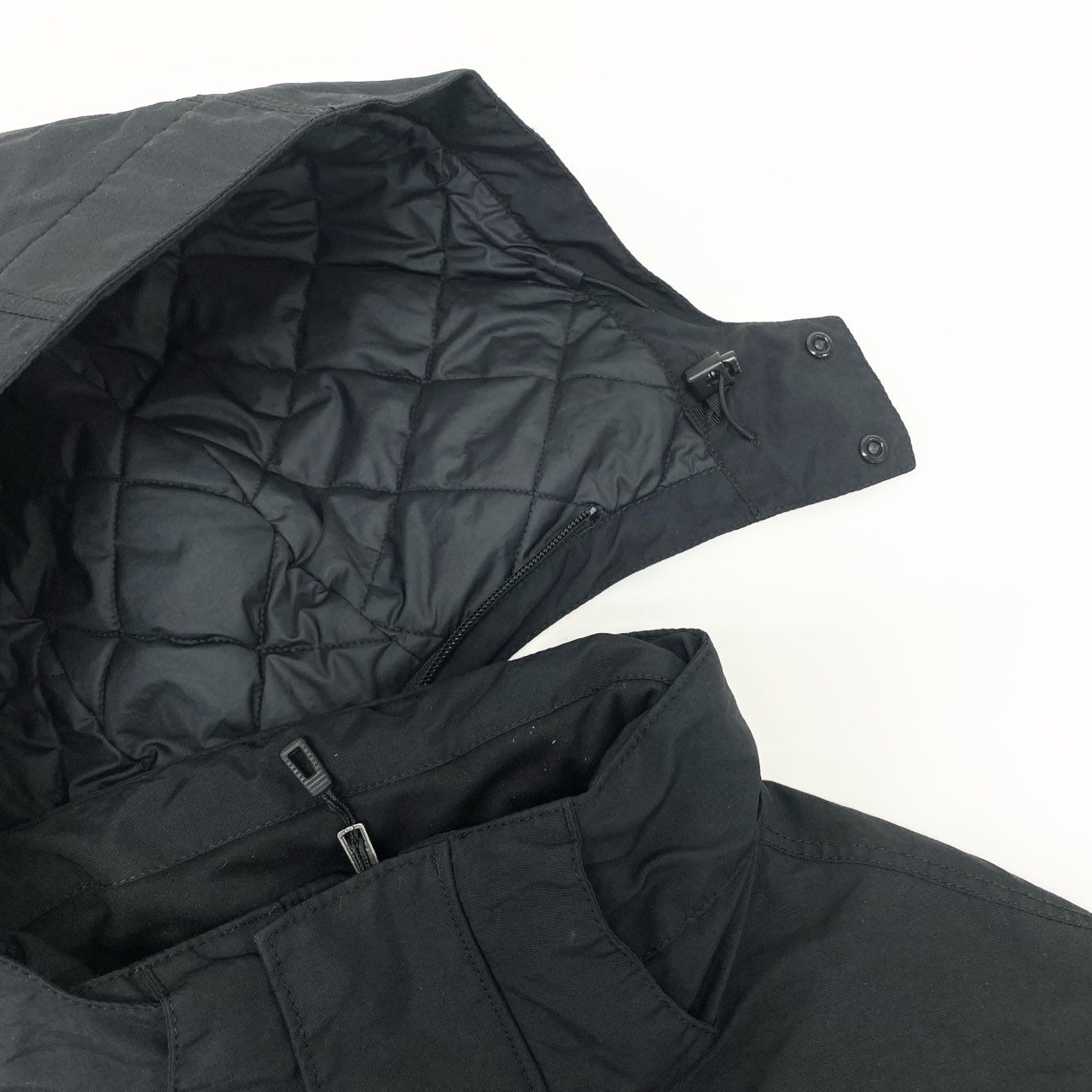 71i26 《美品》patagonia パタゴニア イスマスジャケット 中綿ジャケット アウター 26990 Mサイズ ブラック メンズk02i