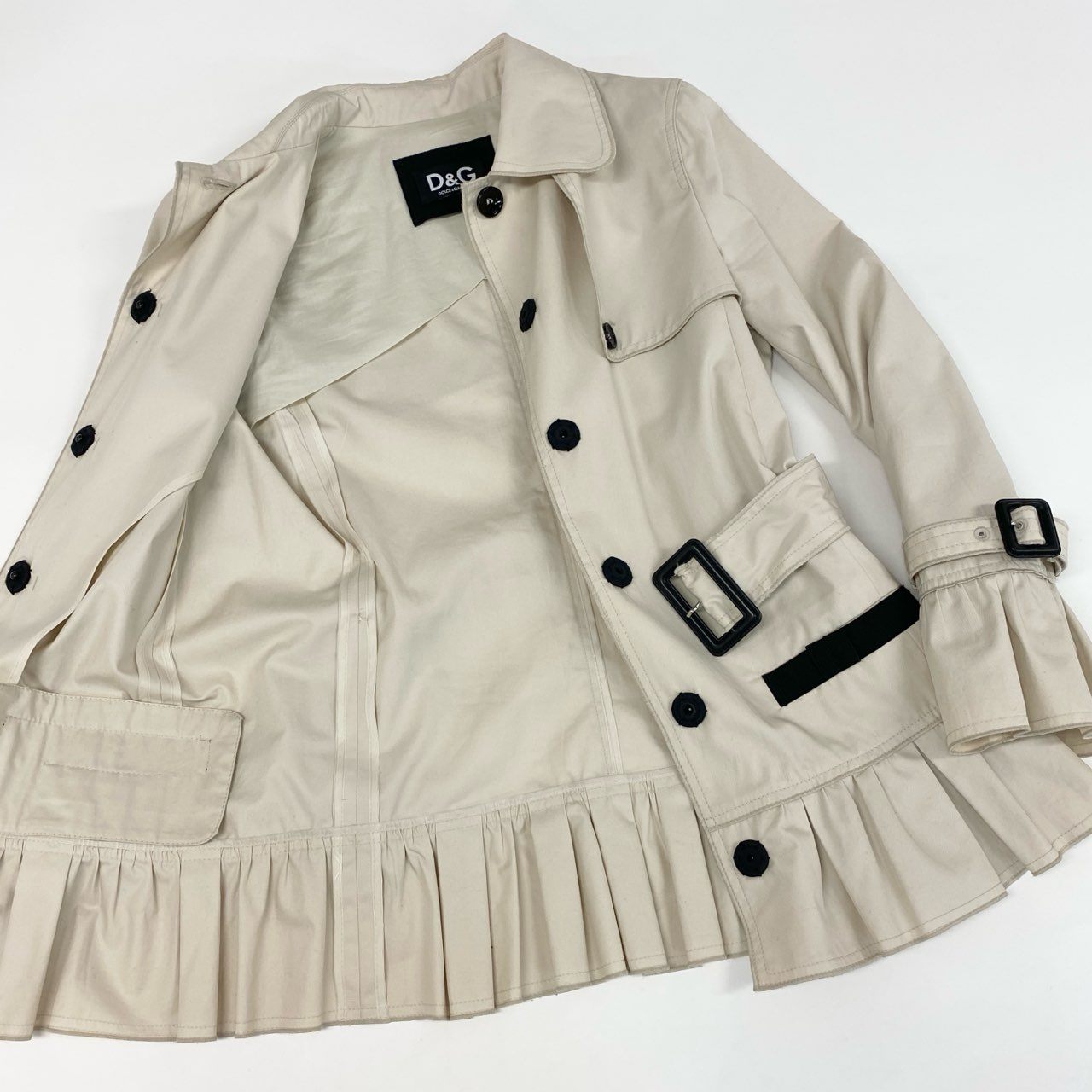 52d18 D&G DOLCE&GABBANA ドルチェアンドガッバーナ ステンカラーコート フリル ショートコート ジャケット スプリングコート 40 ベージュ コットン