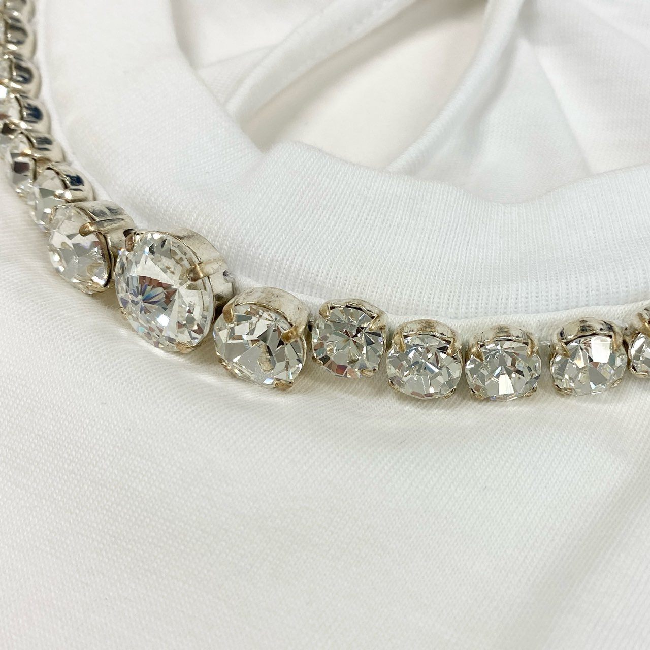 77f24 miu miu ミュウミュウ ロゴプリント 半袖カットソー ラインストーン Tシャツ ショートスリーブ トップス MJN264 XSサイズ ホワイト コットン レディース