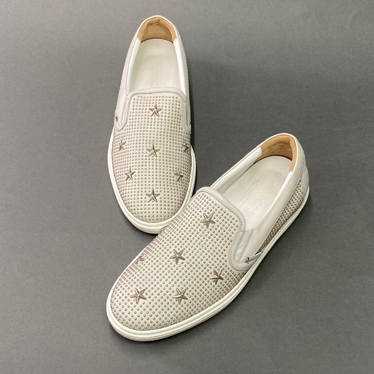 1l22 JIMMY CHOO ジミーチュウ スタースタッズ スリッポン スニーカー 42 ホワイト レザー イタリア製 シューズ
