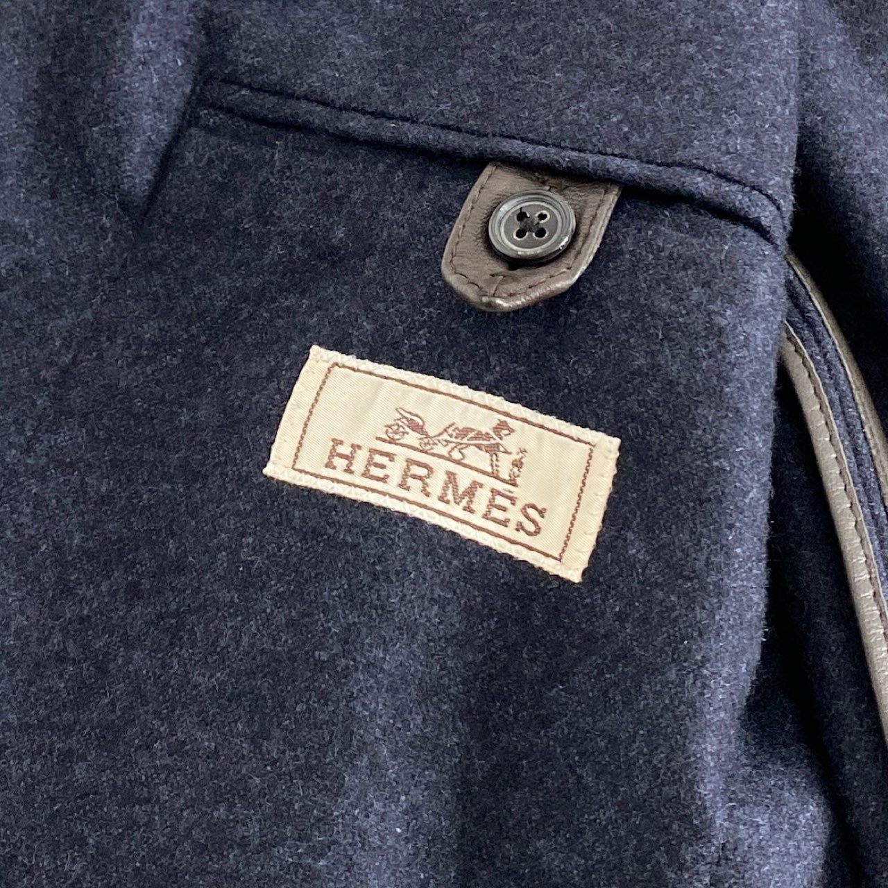 46e14 イタリア製 HERMES エルメス テーラードジャケット ブレザー レザーエルボーパッチ サイズ46 ネイビー カシミヤ100% メンズ 紳士服