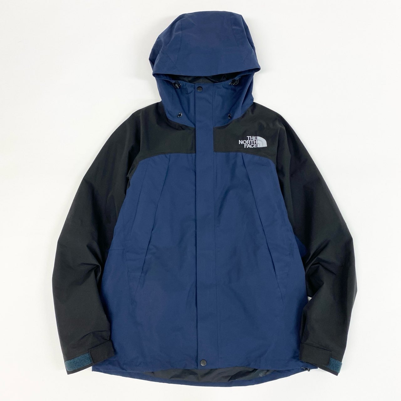 33f18 《新品保管品》 THE NORTH FACE ザ ノースフェイス MOUNTAIN JACKET マウンテンジャケット パーカー GORE-TEX ゴアテックス NP61540 サイズXL ブルー ブラック ナイロン メンズ 紳士服