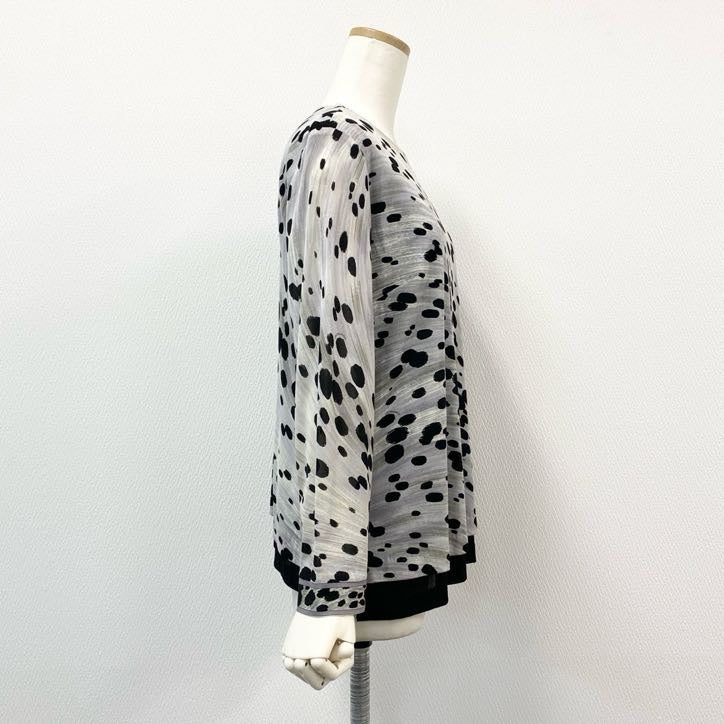 80g23 LEONARD レオナール 長袖カットソー カンカン素材 トップス ストレッチ ダルメシアン柄 レディース 女性用 0199501 LL グレー