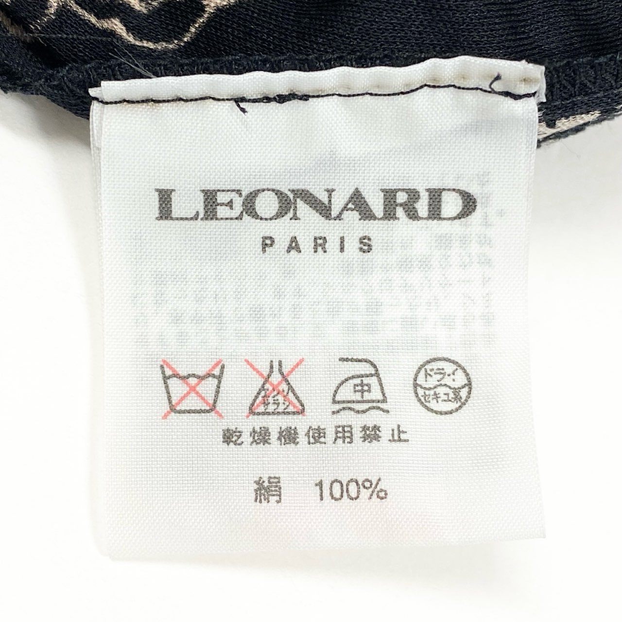 51b12 【美品】LEONARD レオナール ハイネックロングスリーブチュニックワンピース 総柄プリント 42サイズ ブラック ベージュ コットン100% レディース 女性用u02t