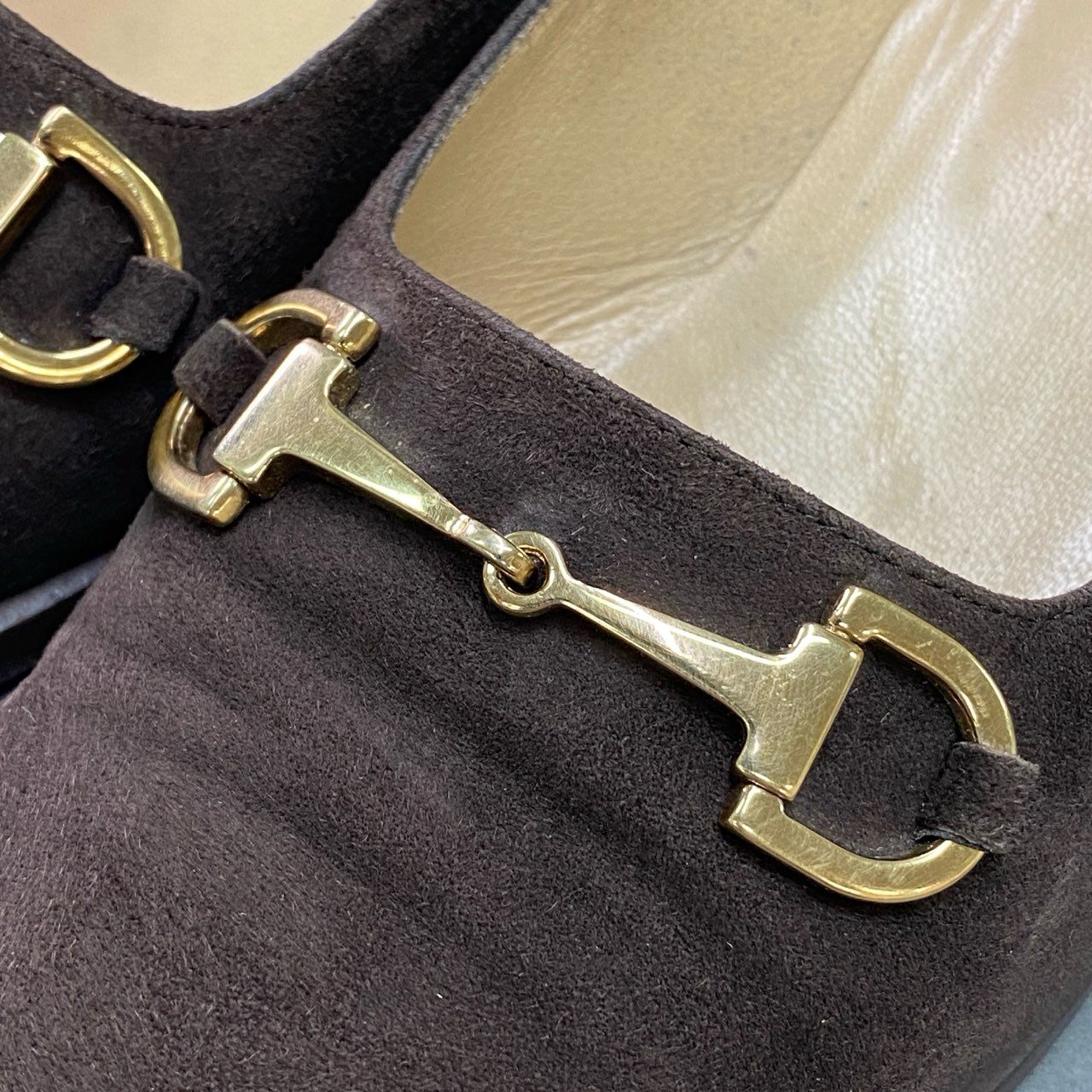 8c25 GUCCI グッチ ホースビット パンプス チャンキーヒール スクエアトゥ イタリア製 36 ブラウン スエード