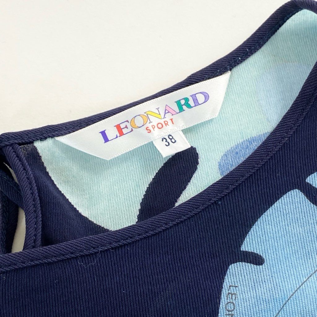 59e20 LEONARD SPORT レオナール スポーツ 半袖Tシャツ カットソー トップス 伸縮ストレッチ素材 サイズ38 ブルー マルチカラー コットン100% レディース 日本製