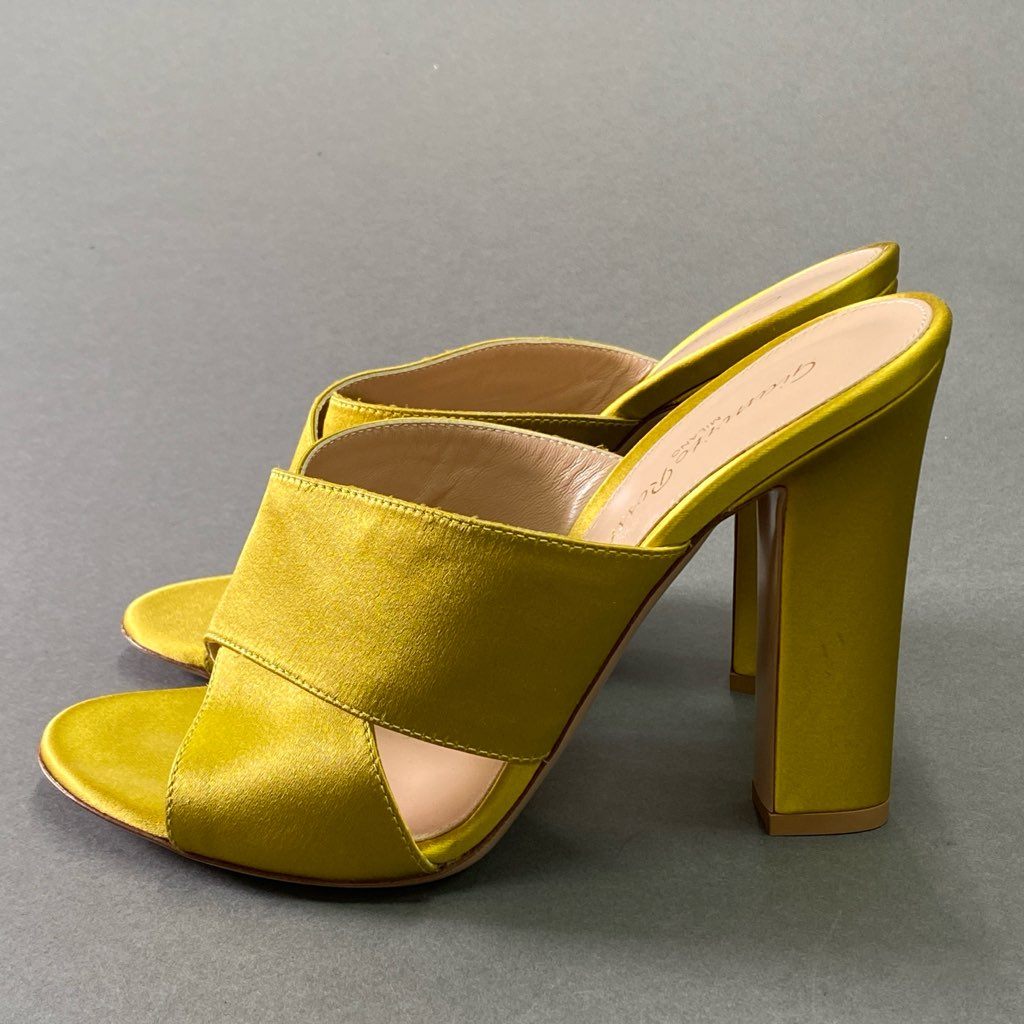 3d3 Gianvito Rossi ジャンヴィトロッシ チャンキーヒール サテン ミュール サンダル パンプス シューズ イタリア製 38 ゴールド