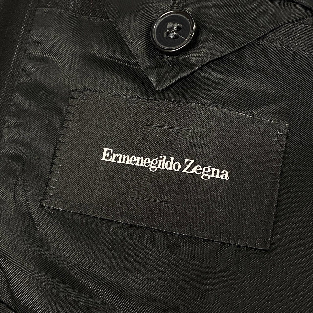 22a23 Ermenegildo Zegna エルメネジルドゼニア シングルスーツ セットアップ ビジネス ストライプ 2242RG 50 ブラック ウール メンズu02t