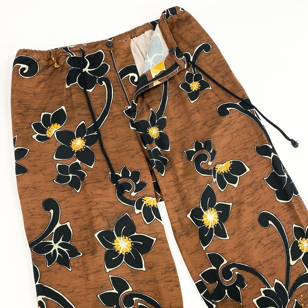 12f11 DRIES VAN NOTEN ドリスヴァンノッテン レーヨン スラックス イージーワイドパンツ 花柄 ボタニカル リラックスパンツ サイズ48 ブラウン系 レーヨン メンズ 紳士服